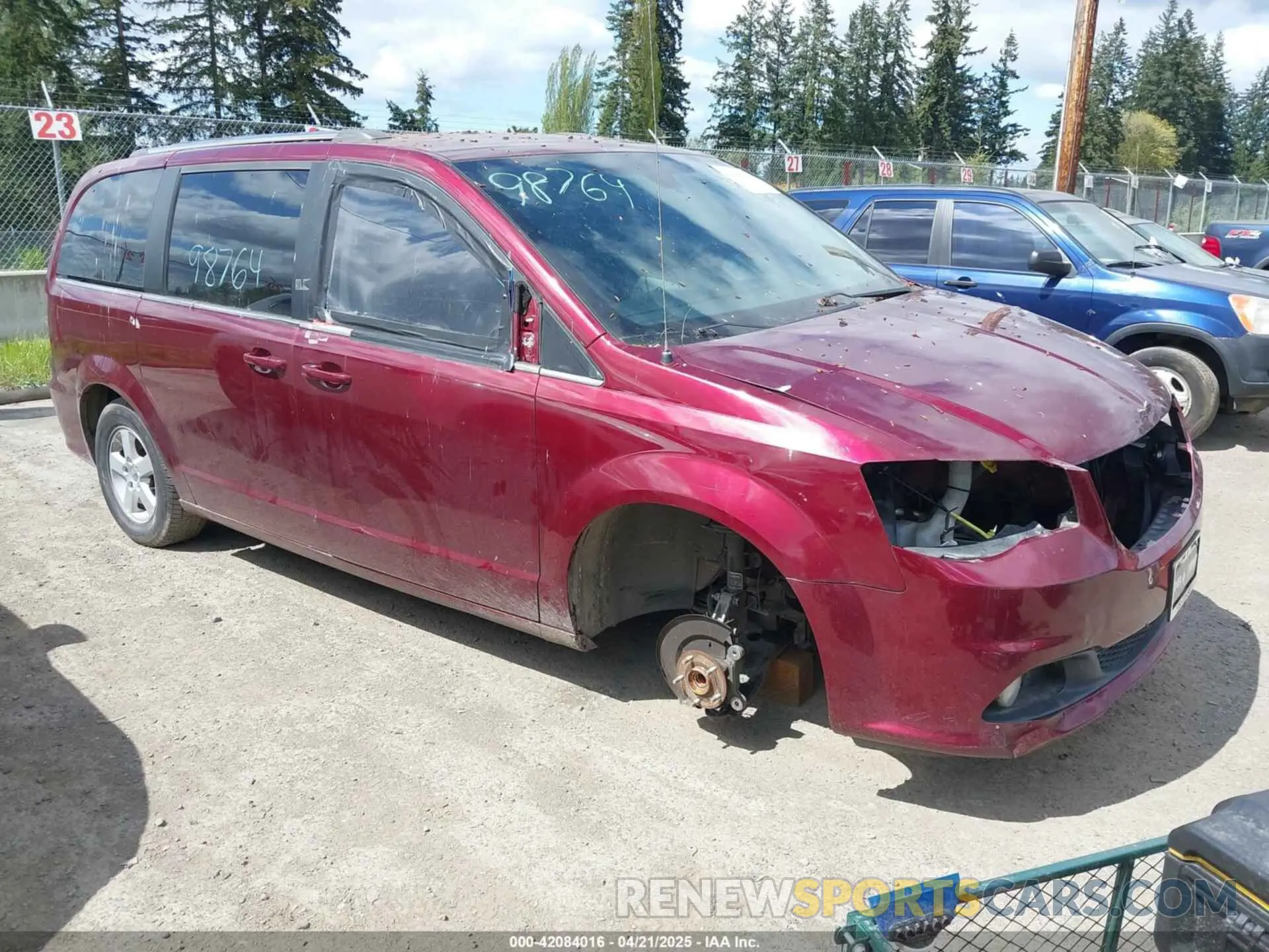 1 Photograph of a damaged car 2C4RDGCG1KR774862 DODGE GRAND CARAVAN 2019
