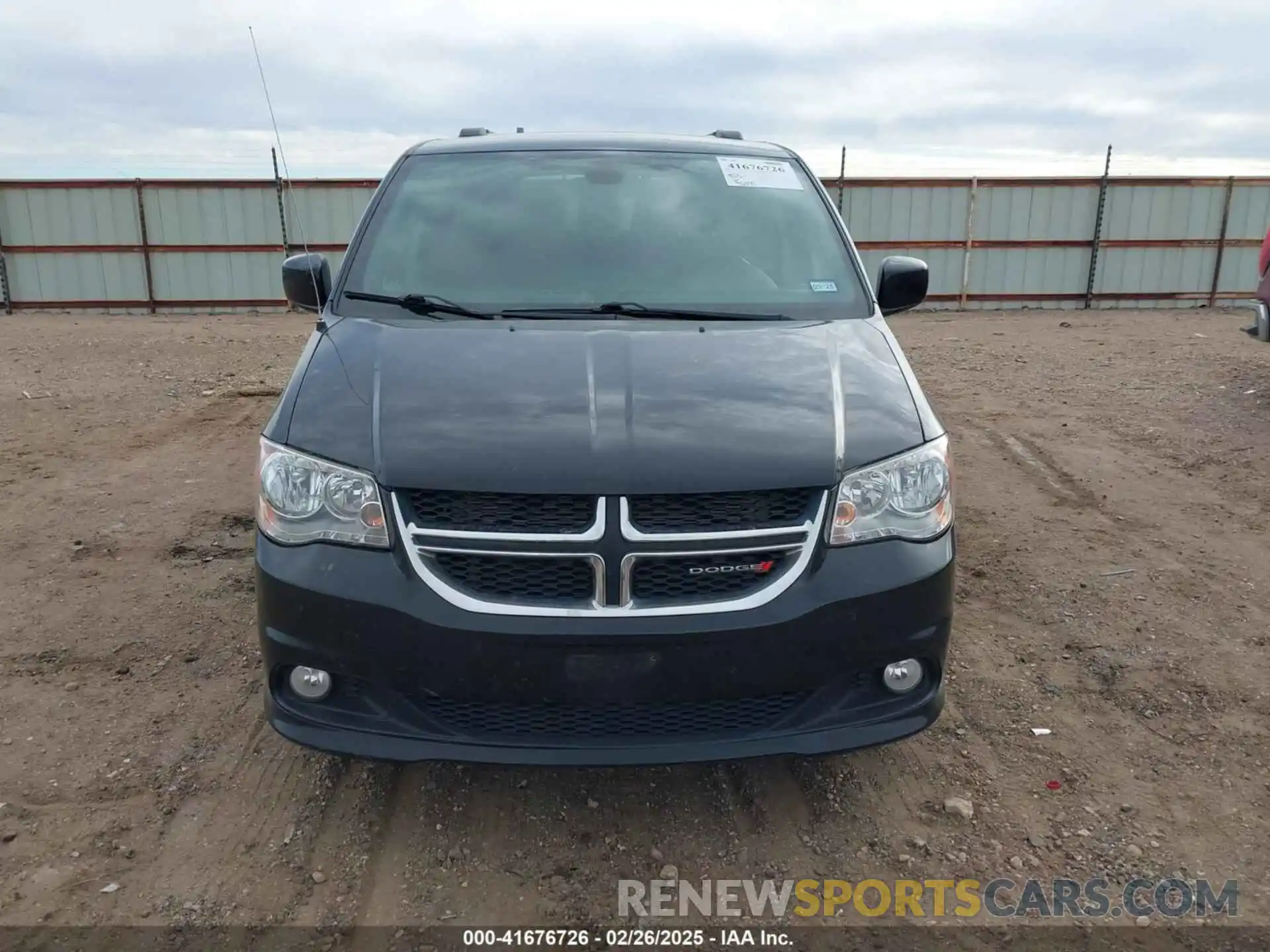 12 Photograph of a damaged car 2C4RDGCG2KR542447 DODGE GRAND CARAVAN 2019