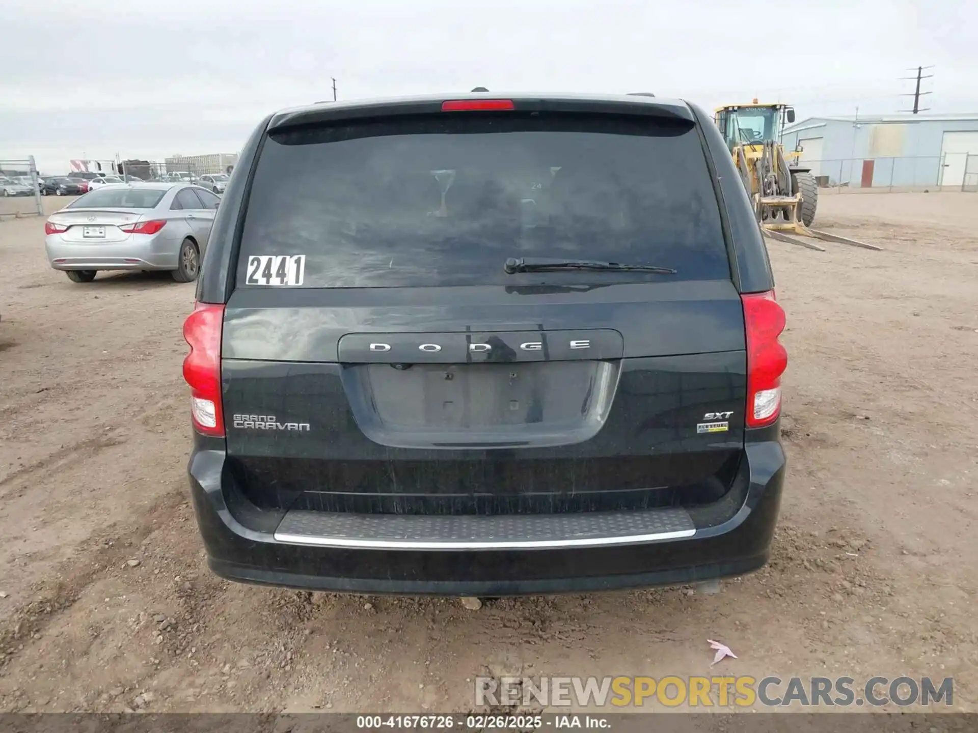 16 Photograph of a damaged car 2C4RDGCG2KR542447 DODGE GRAND CARAVAN 2019