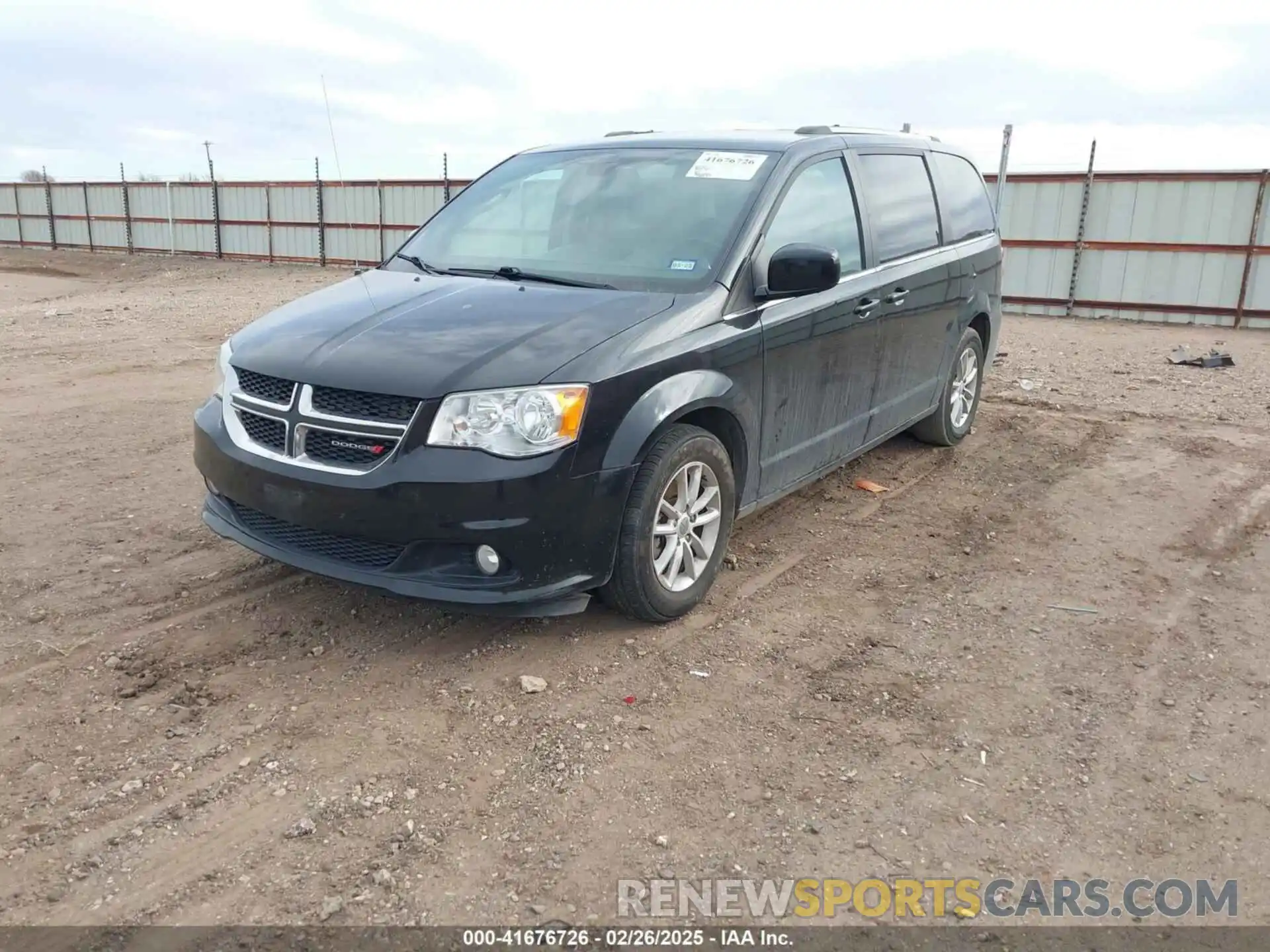 2 Photograph of a damaged car 2C4RDGCG2KR542447 DODGE GRAND CARAVAN 2019