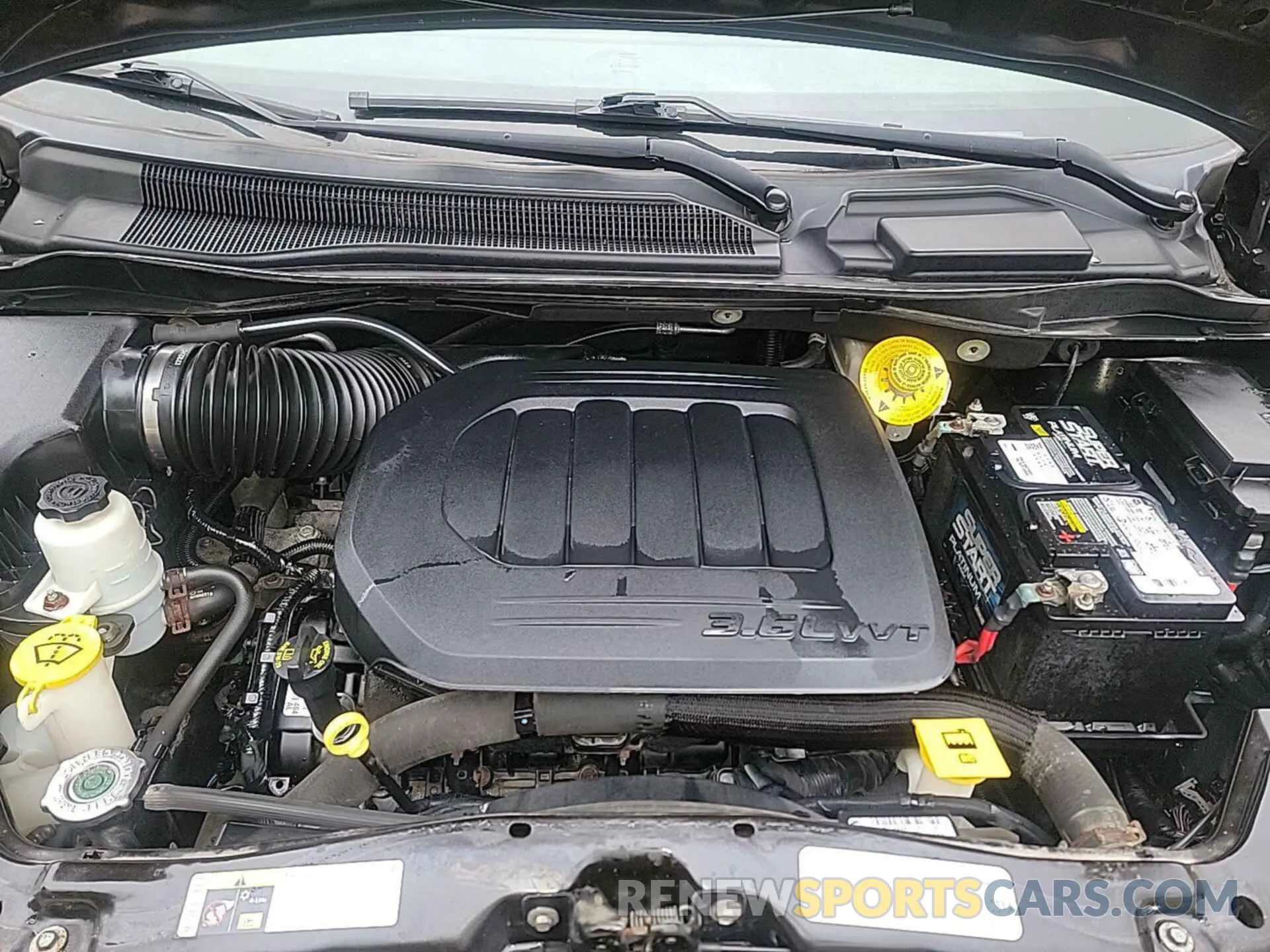 23 Photograph of a damaged car 2C4RDGCG2KR600363 DODGE GRAND CARAVAN 2019