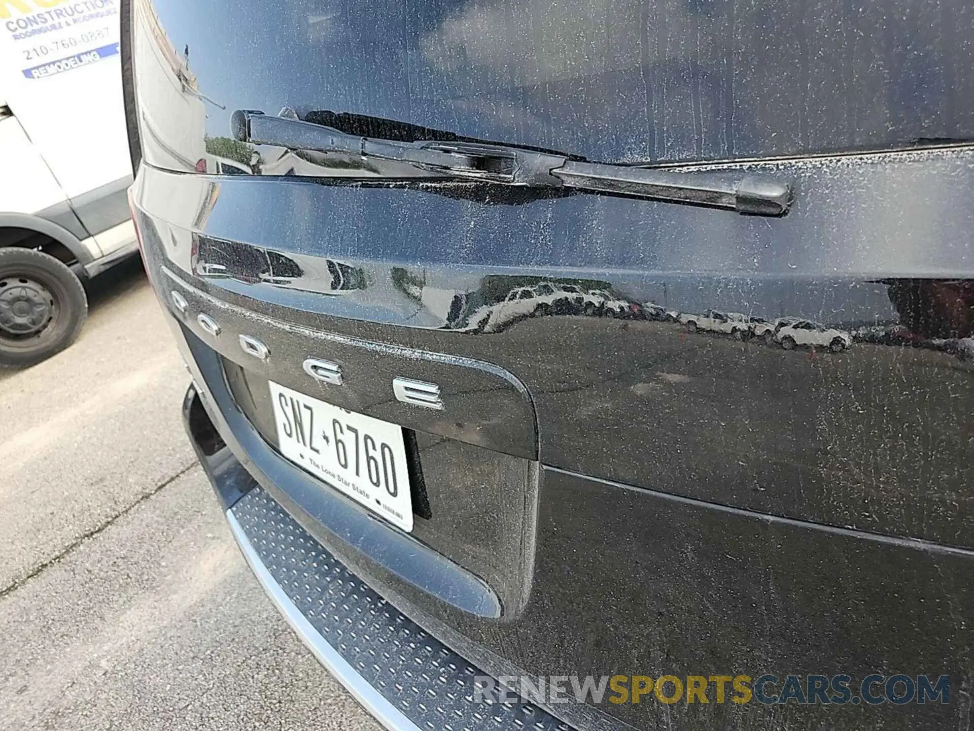 4 Photograph of a damaged car 2C4RDGCG2KR600363 DODGE GRAND CARAVAN 2019