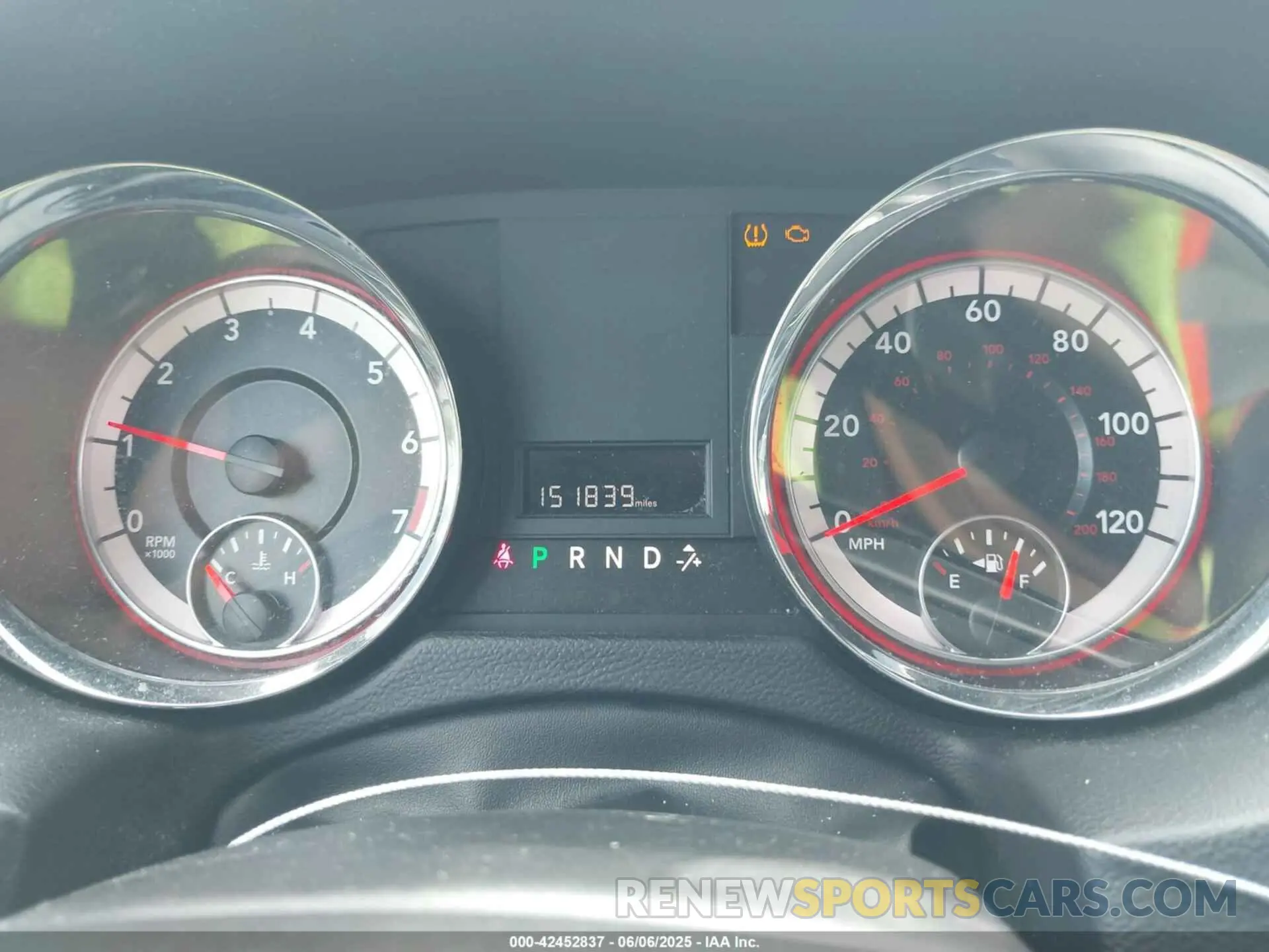 7 Photograph of a damaged car 2C4RDGCG2KR797969 DODGE GRAND CARAVAN 2019