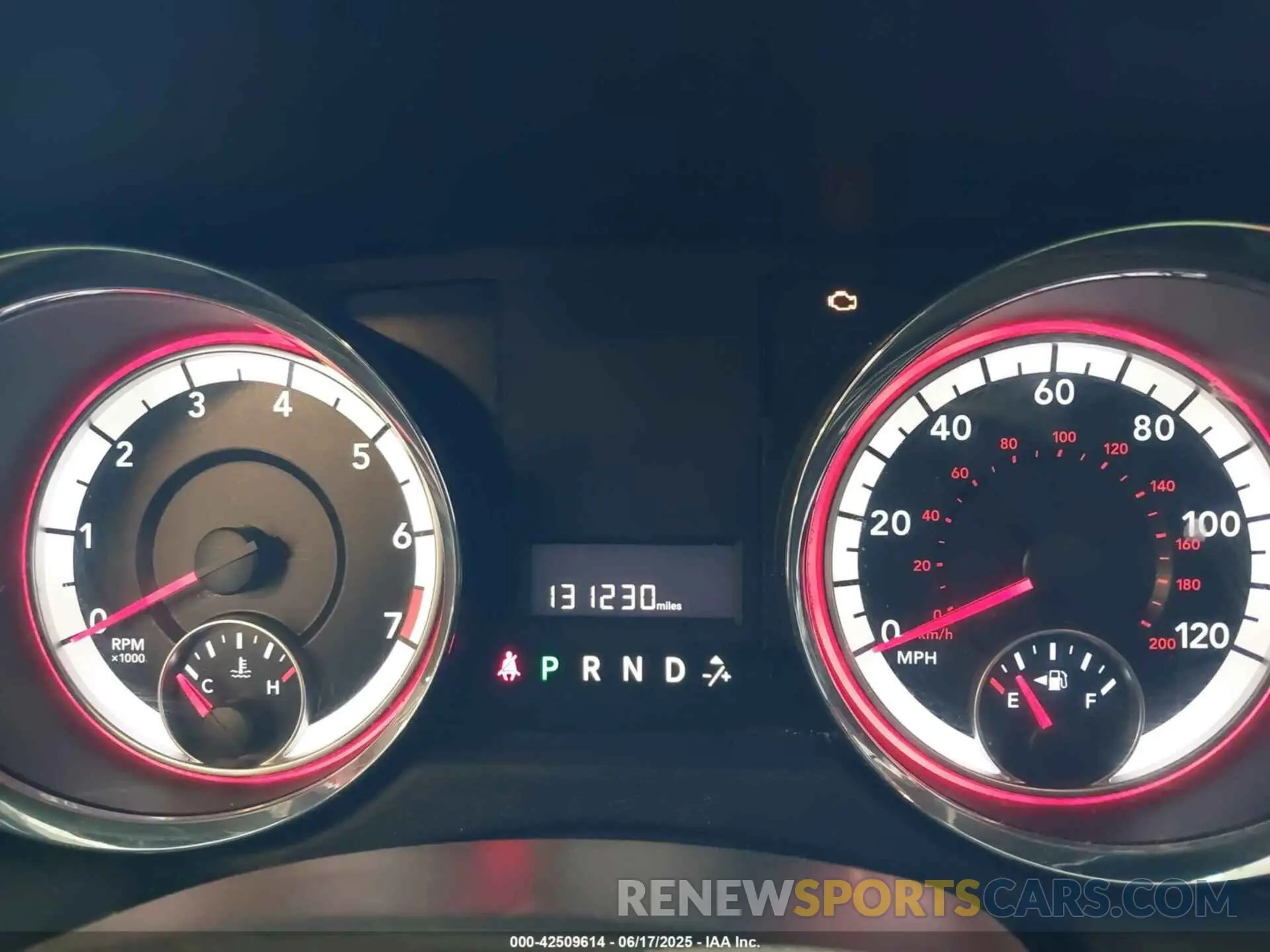 7 Photograph of a damaged car 2C4RDGCG3KR566224 DODGE GRAND CARAVAN 2019