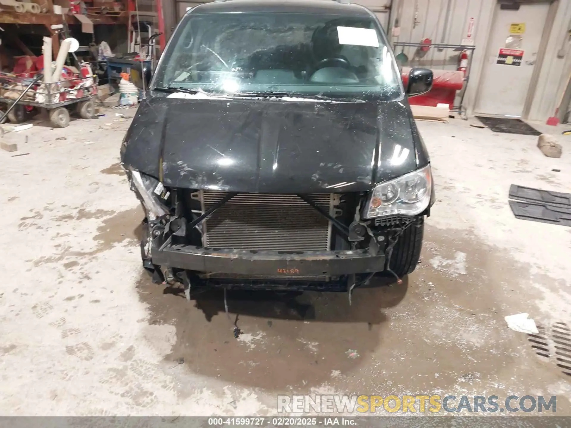12 Photograph of a damaged car 2C4RDGCG3KR621514 DODGE GRAND CARAVAN 2019