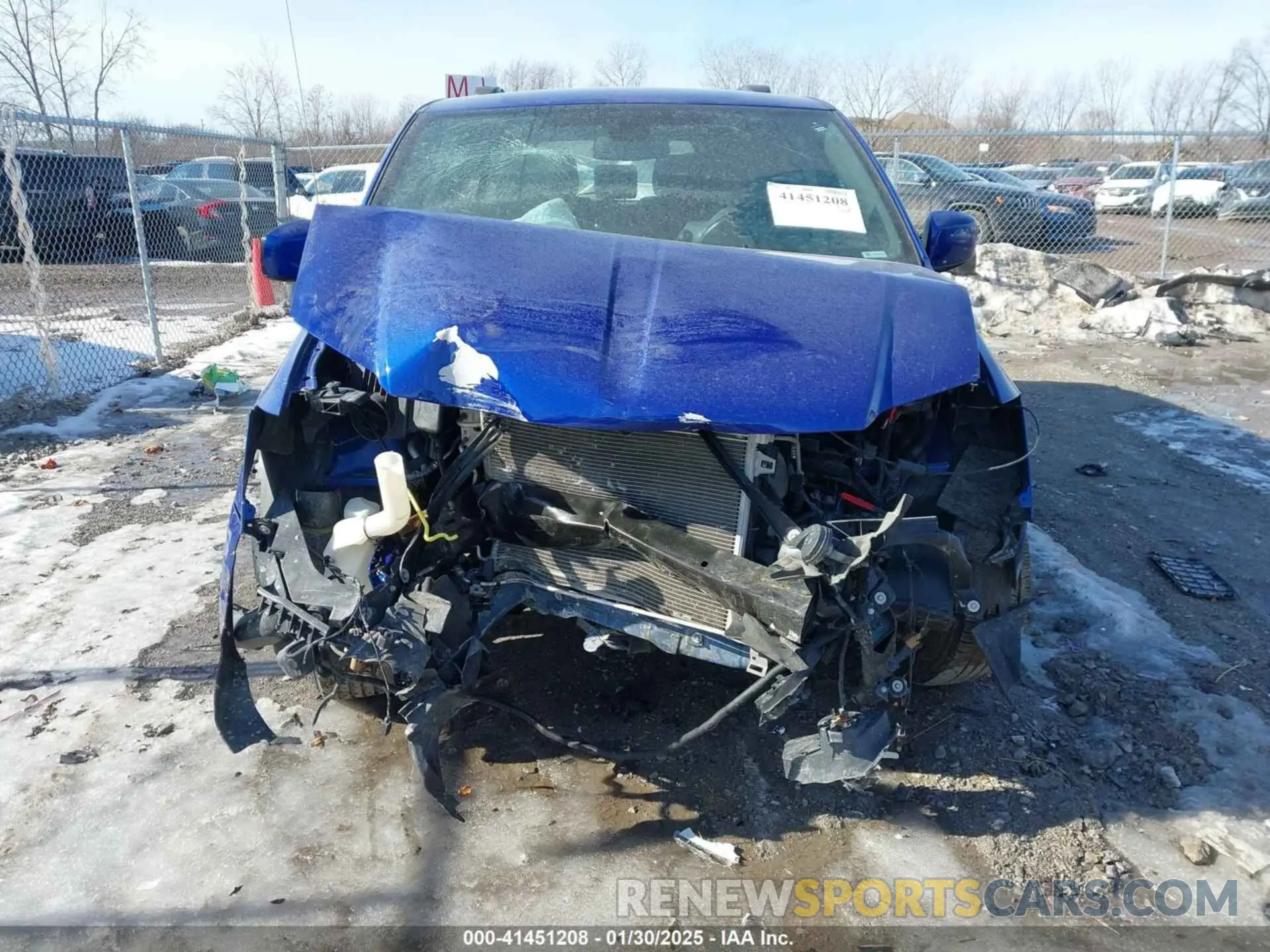 12 Photograph of a damaged car 2C4RDGCG3KR757271 DODGE GRAND CARAVAN 2019