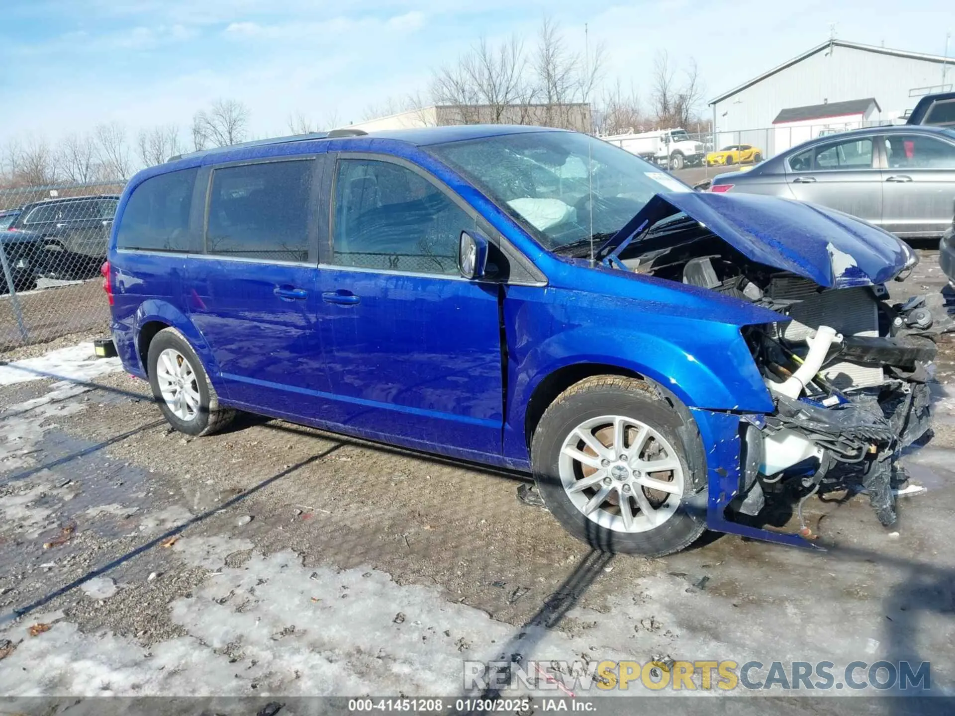 13 Photograph of a damaged car 2C4RDGCG3KR757271 DODGE GRAND CARAVAN 2019