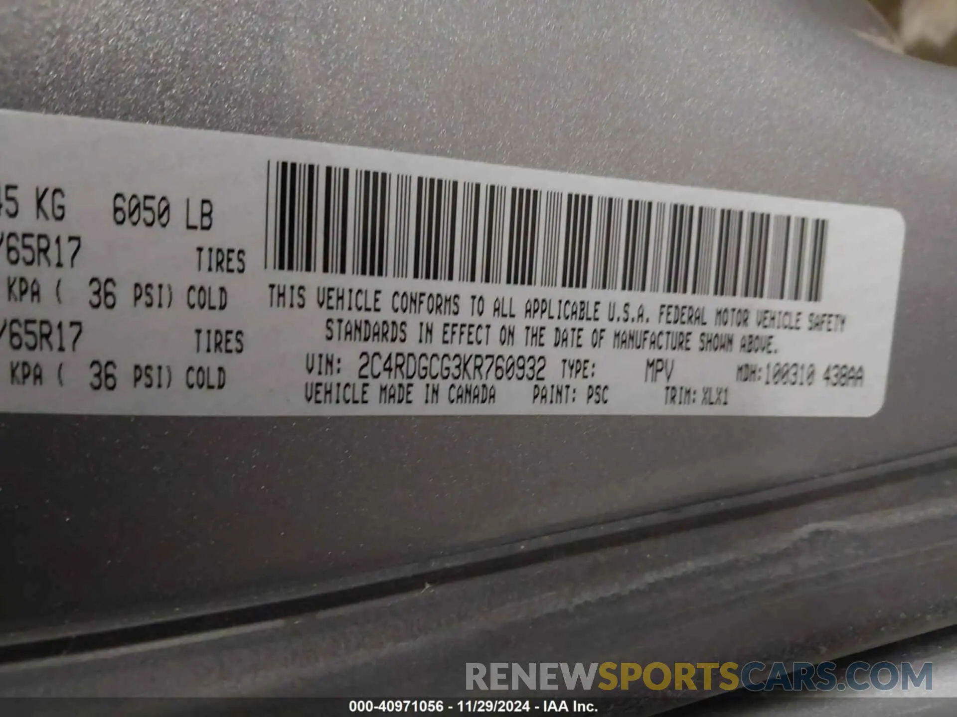 9 Photograph of a damaged car 2C4RDGCG3KR760932 DODGE GRAND CARAVAN 2019