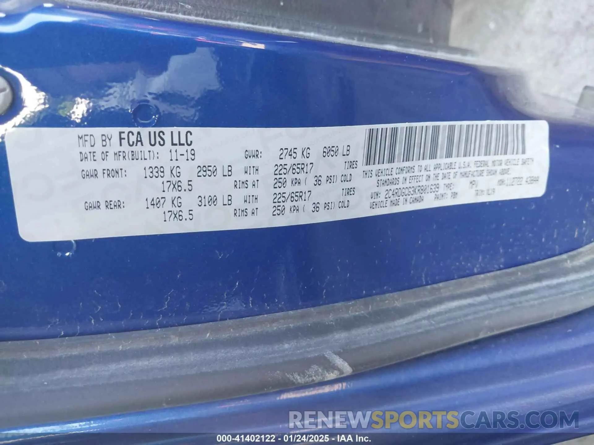 9 Photograph of a damaged car 2C4RDGCG3KR801639 DODGE GRAND CARAVAN 2019