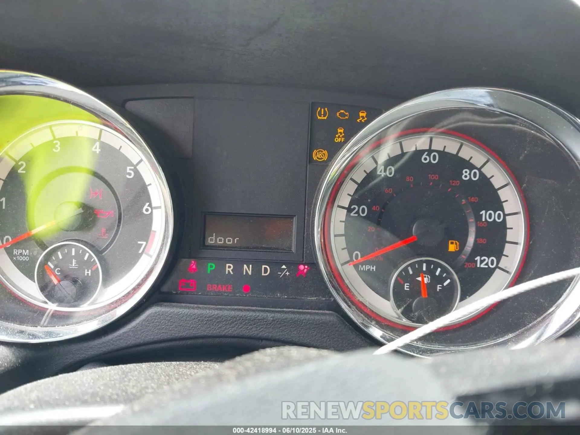 7 Photograph of a damaged car 2C4RDGCG4KR788223 DODGE GRAND CARAVAN 2019
