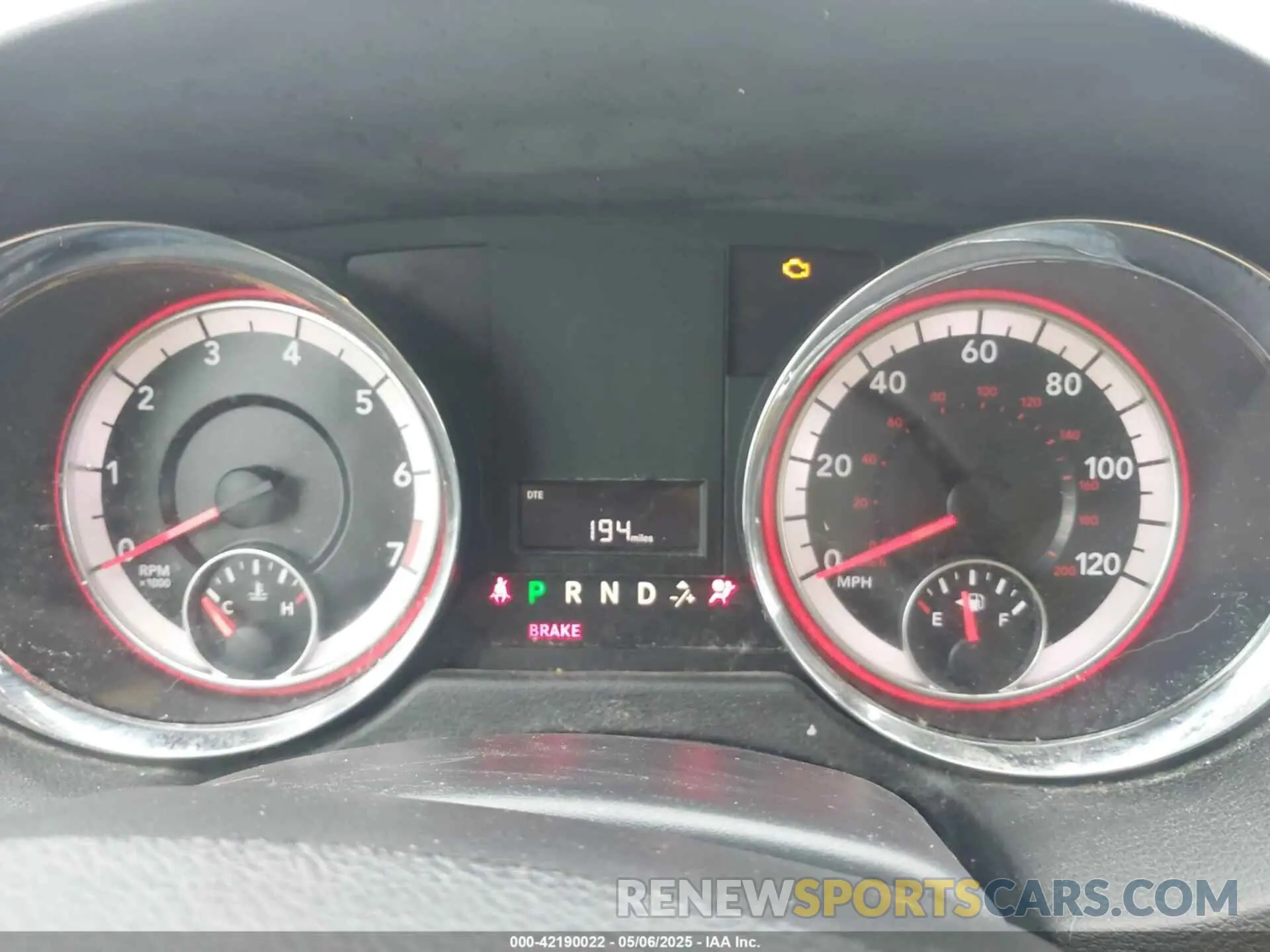 7 Photograph of a damaged car 2C4RDGCG5KR565883 DODGE GRAND CARAVAN 2019