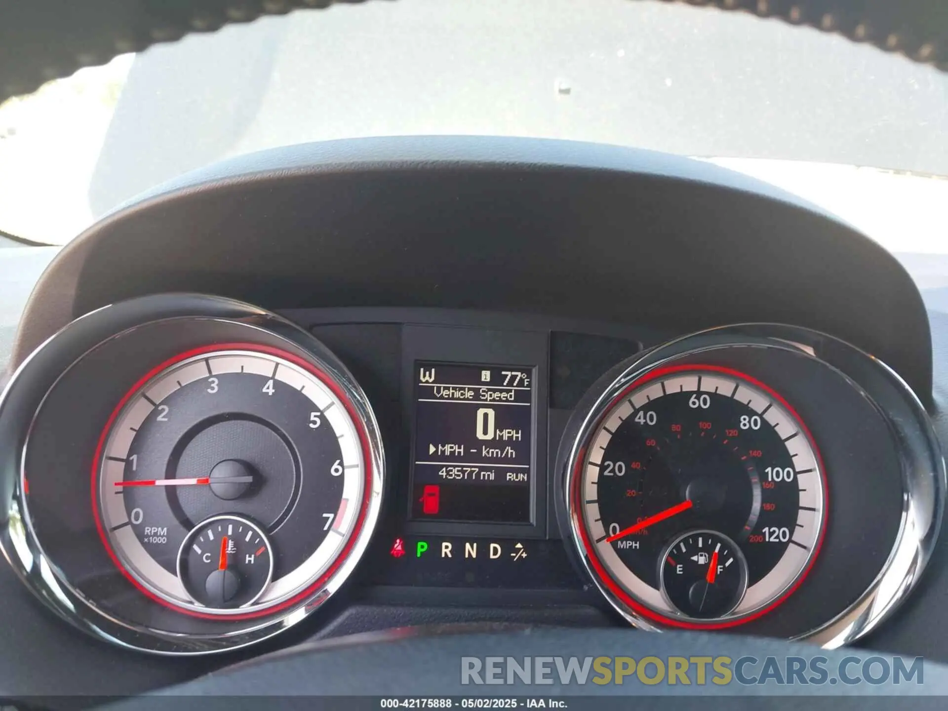 7 Photograph of a damaged car 2C4RDGCG5KR739144 DODGE GRAND CARAVAN 2019