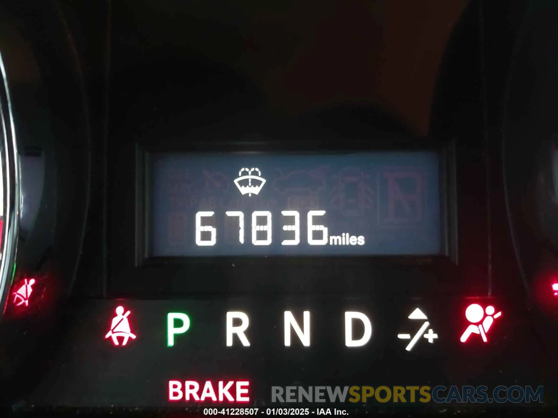 16 Photograph of a damaged car 2C4RDGCG5KR747888 DODGE GRAND CARAVAN 2019