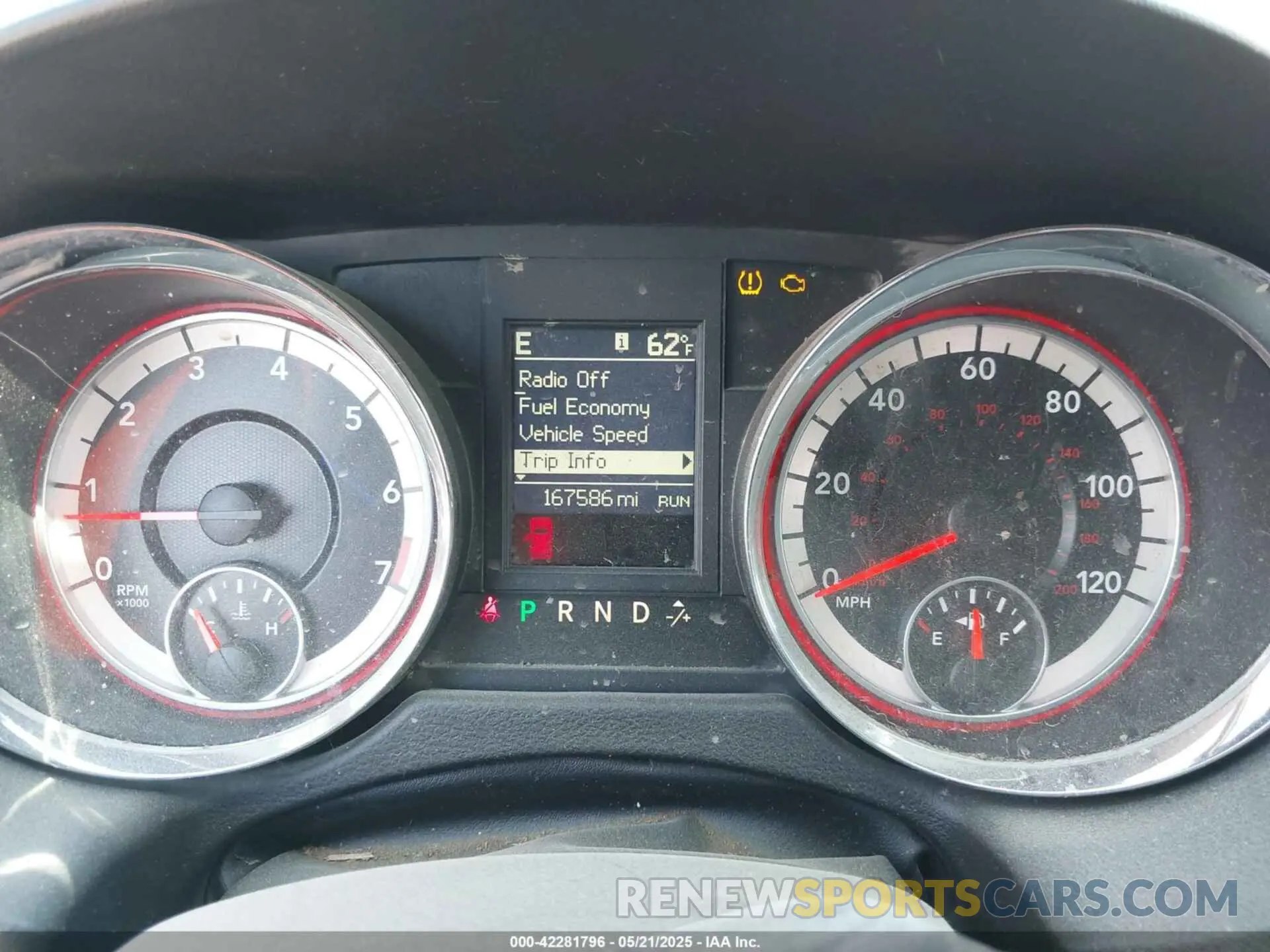 7 Photograph of a damaged car 2C4RDGCG6KR712115 DODGE GRAND CARAVAN 2019