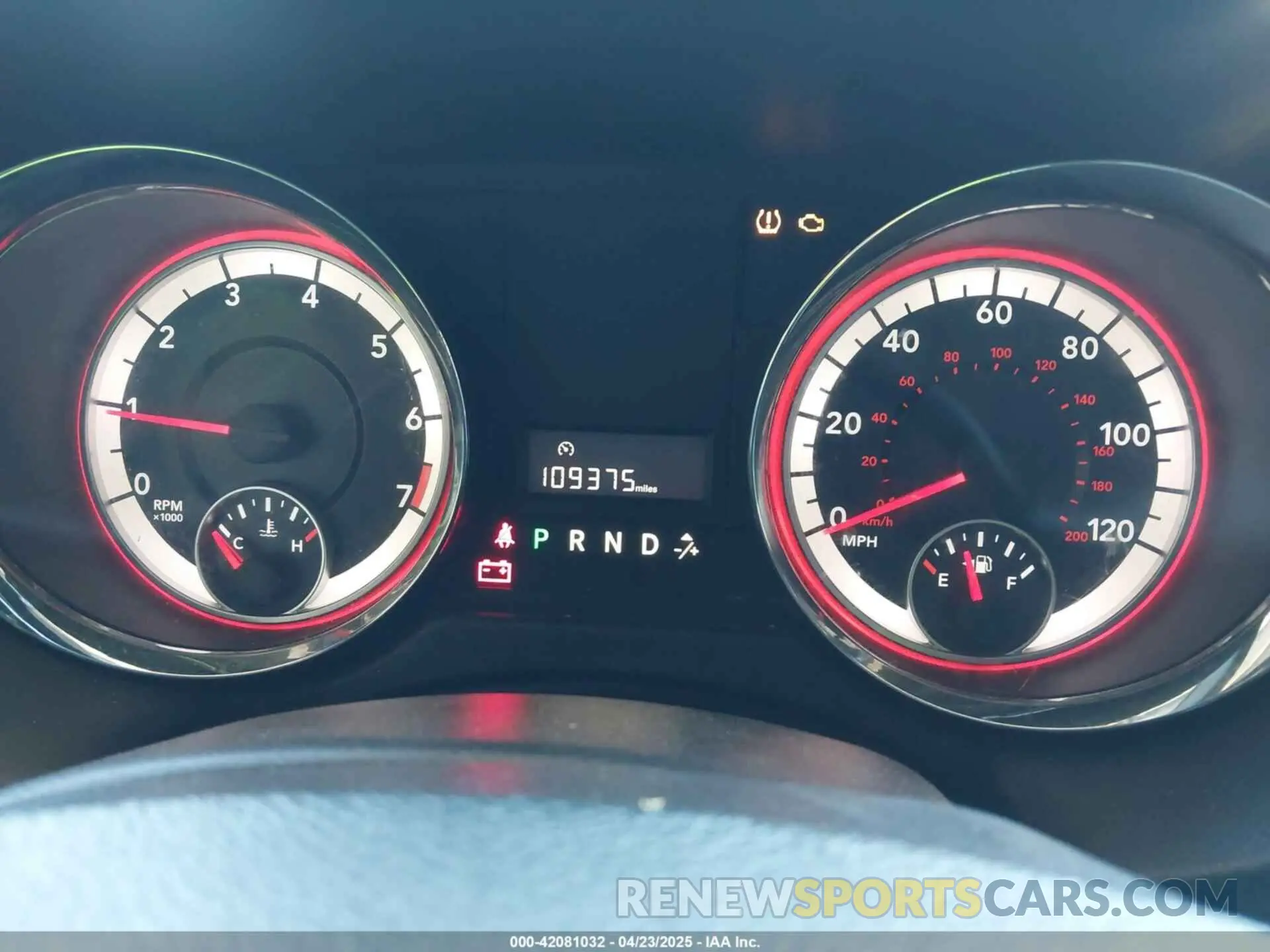 7 Photograph of a damaged car 2C4RDGCG7KR677214 DODGE GRAND CARAVAN 2019