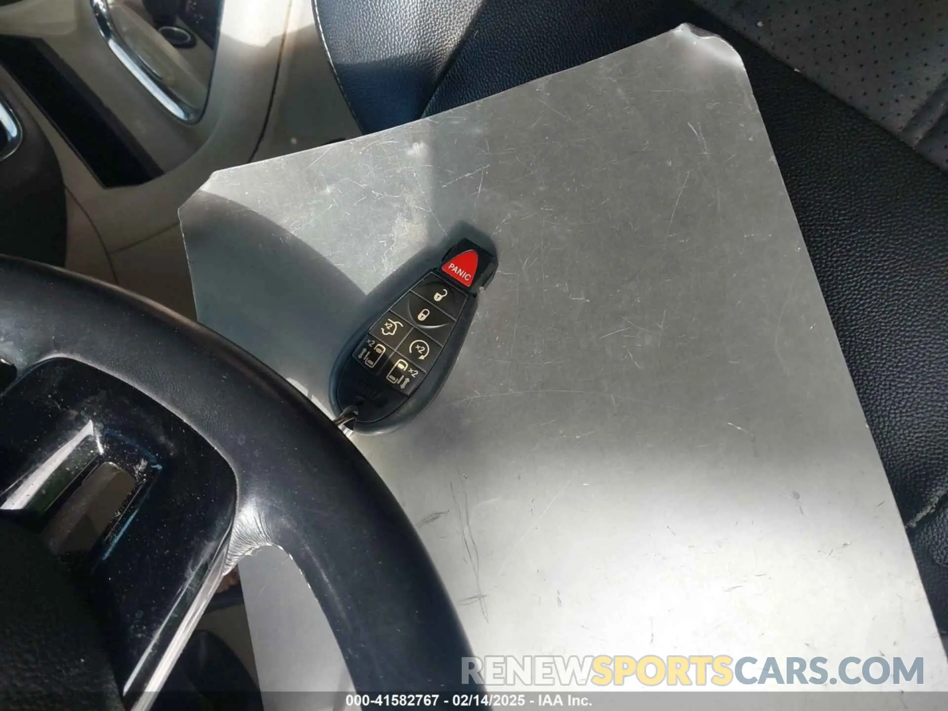 11 Photograph of a damaged car 2C4RDGCG7KR691775 DODGE GRAND CARAVAN 2019