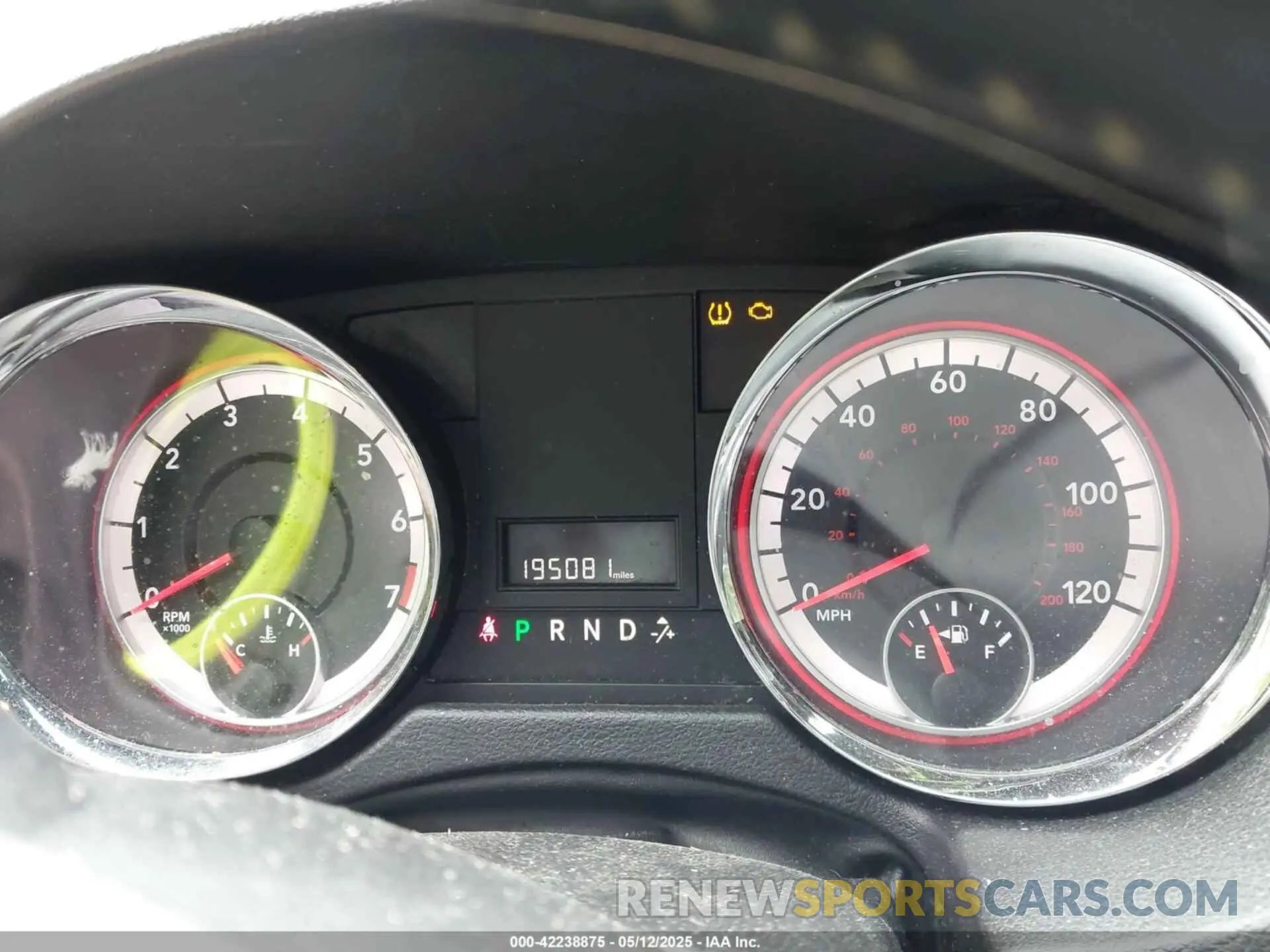 7 Photograph of a damaged car 2C4RDGCG7KR752851 DODGE GRAND CARAVAN 2019