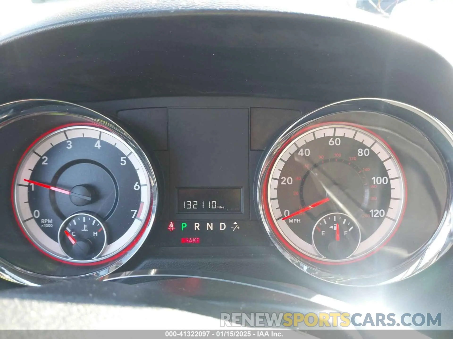 7 Photograph of a damaged car 2C4RDGCG8KR761462 DODGE GRAND CARAVAN 2019