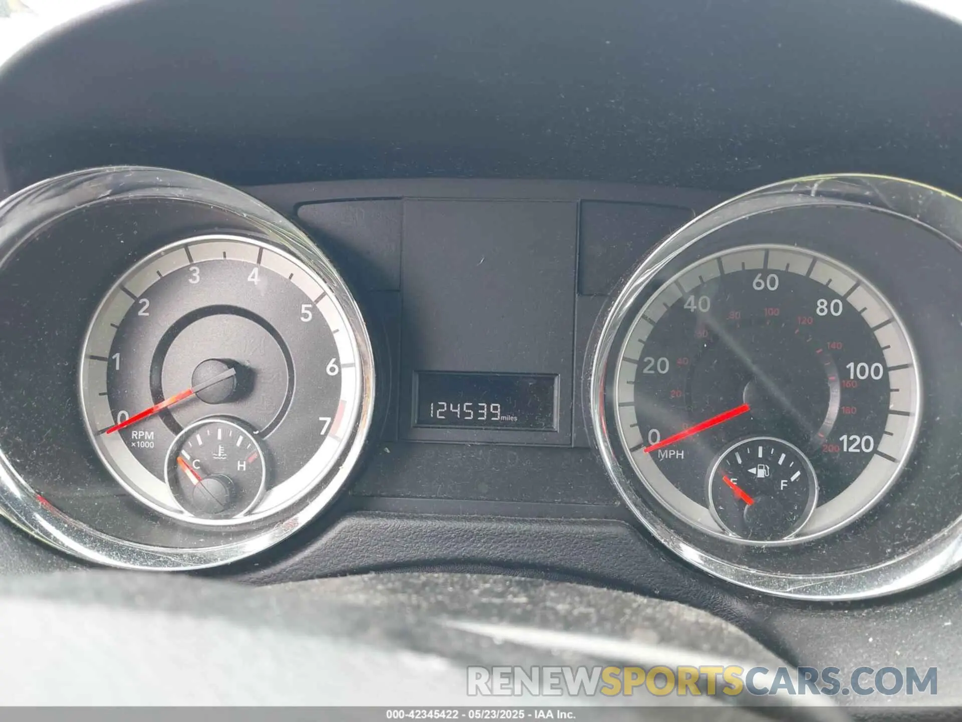 7 Photograph of a damaged car 2C4RDGCG8KR798043 DODGE GRAND CARAVAN 2019