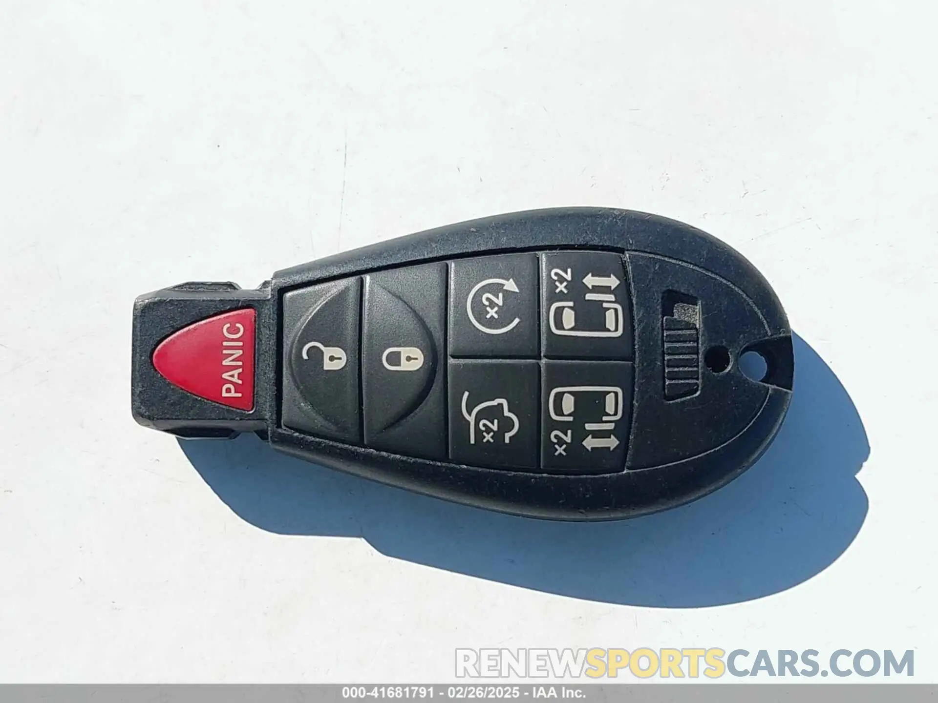 11 Photograph of a damaged car 2C4RDGCGXKR545497 DODGE GRAND CARAVAN 2019