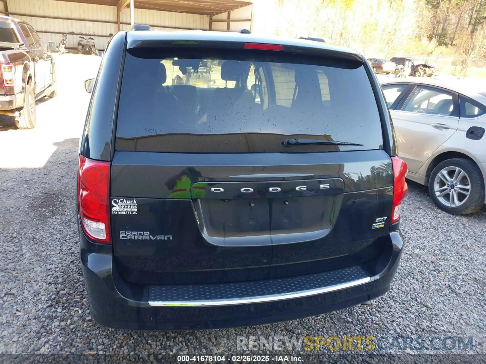 16 Photograph of a damaged car 2C4RDGCGXKR691186 DODGE GRAND CARAVAN 2019