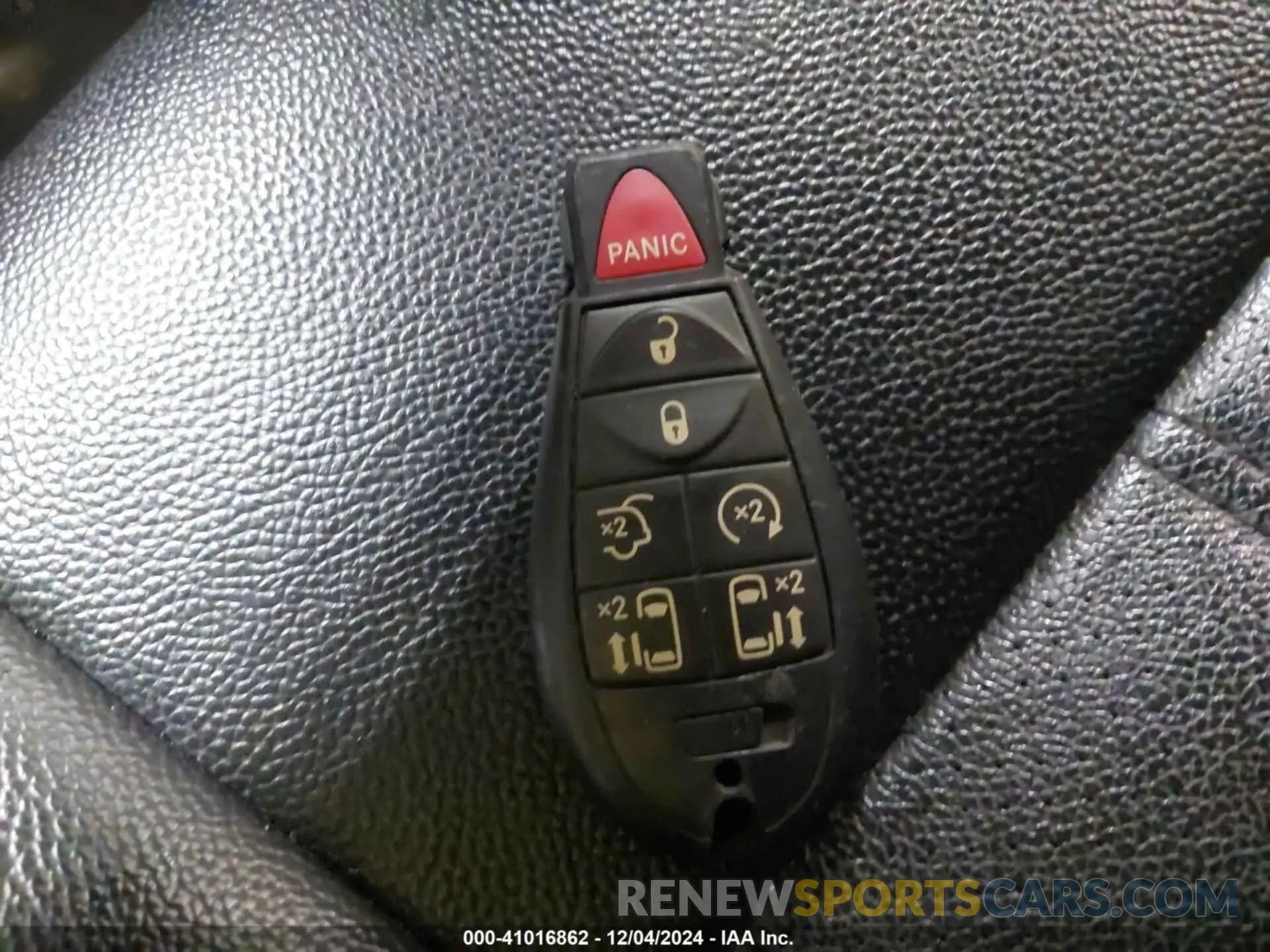 11 Photograph of a damaged car 2C4RDGEG0KR637893 DODGE GRAND CARAVAN 2019