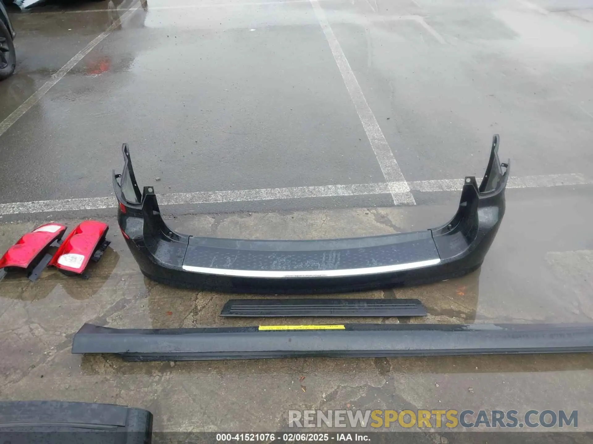 12 Photograph of a damaged car 2C4RDGEG0KR770038 DODGE GRAND CARAVAN 2019