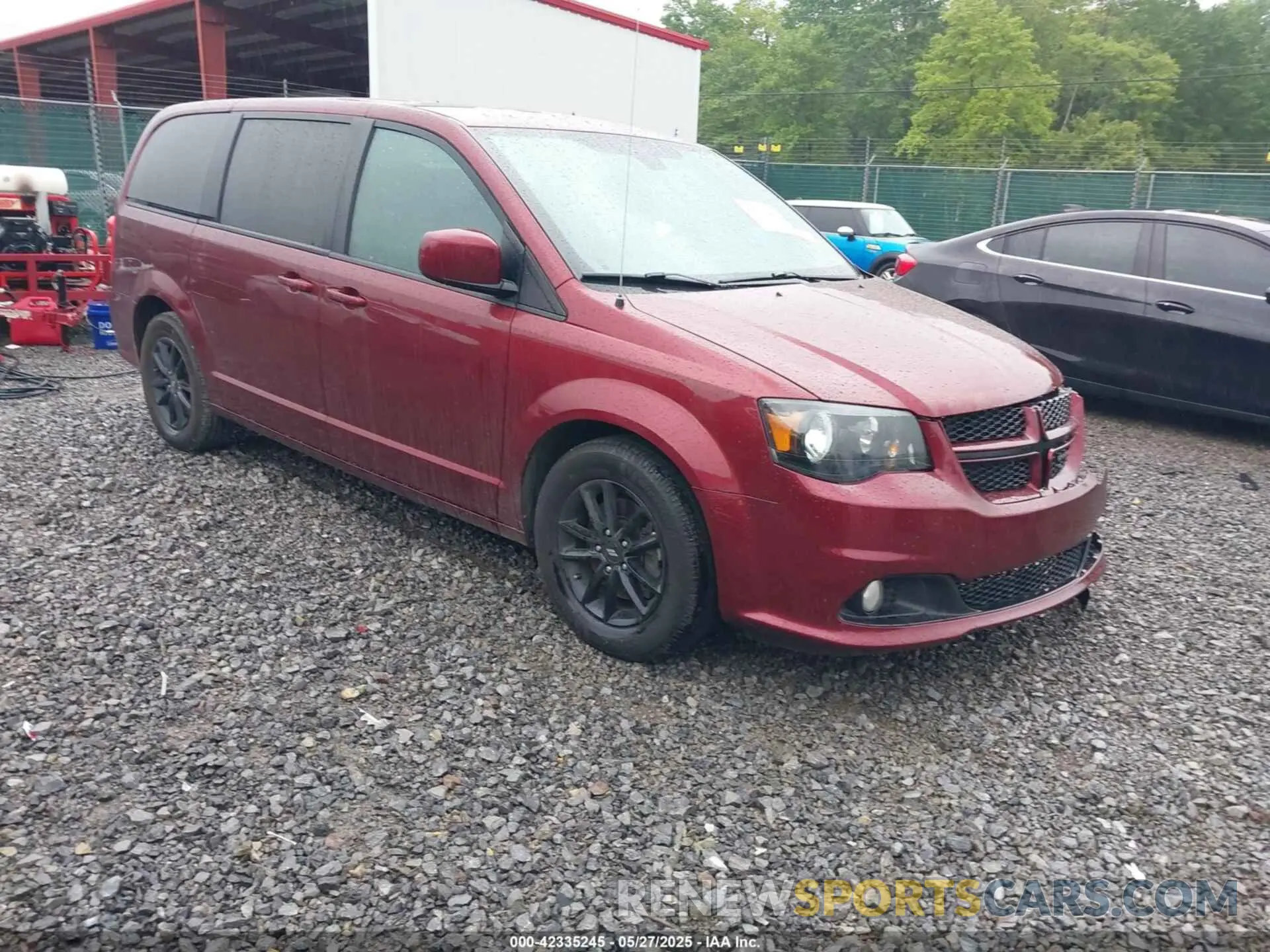 1 Photograph of a damaged car 2C4RDGEG1KR711256 DODGE GRAND CARAVAN 2019