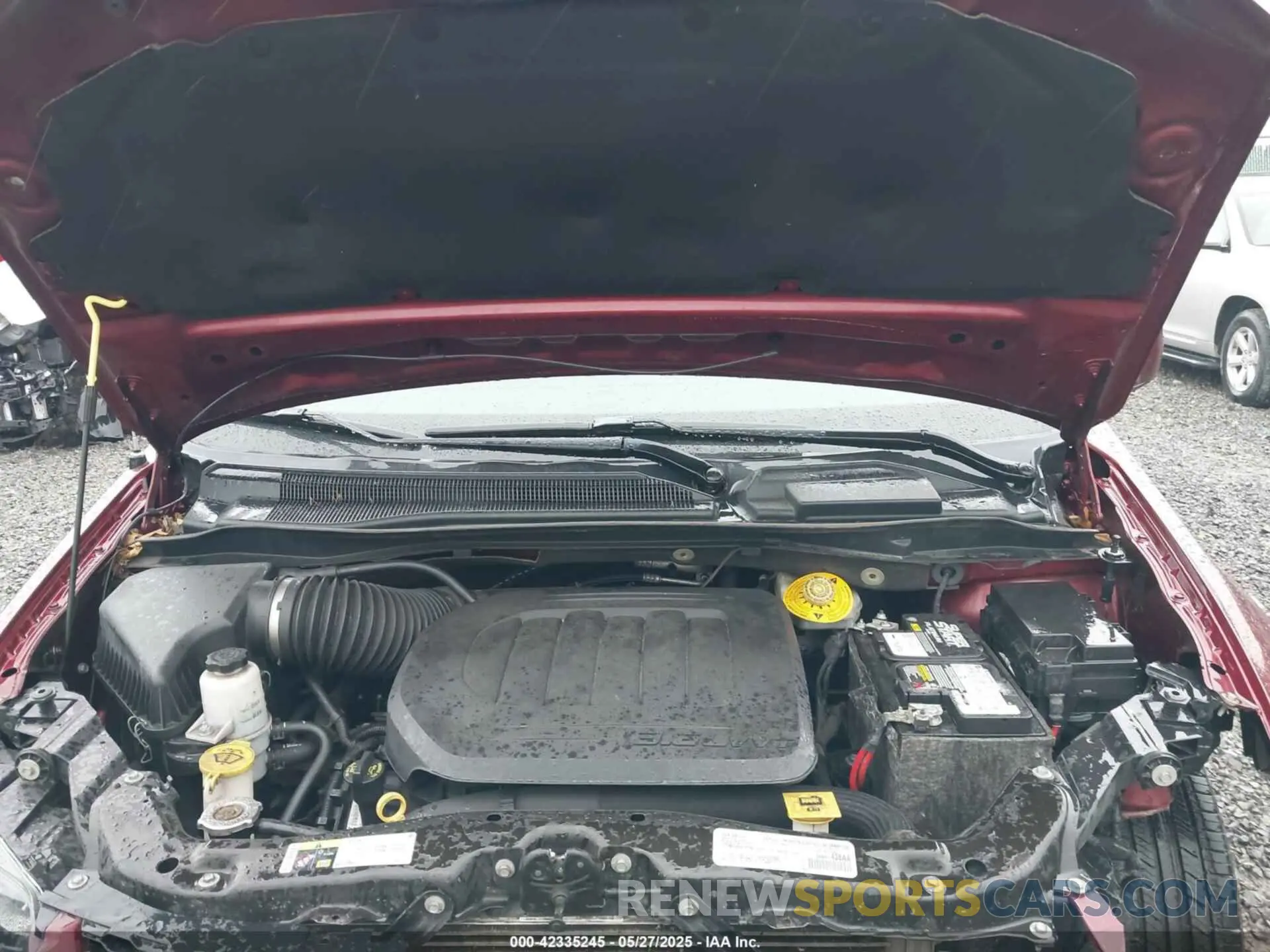 10 Photograph of a damaged car 2C4RDGEG1KR711256 DODGE GRAND CARAVAN 2019
