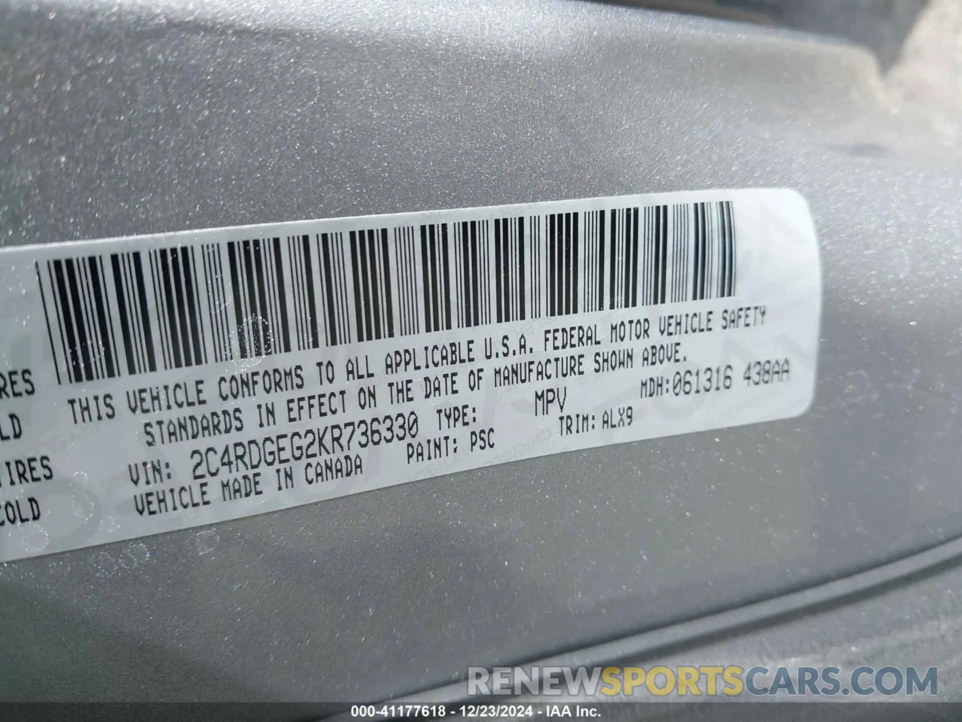 9 Photograph of a damaged car 2C4RDGEG2KR736330 DODGE GRAND CARAVAN 2019