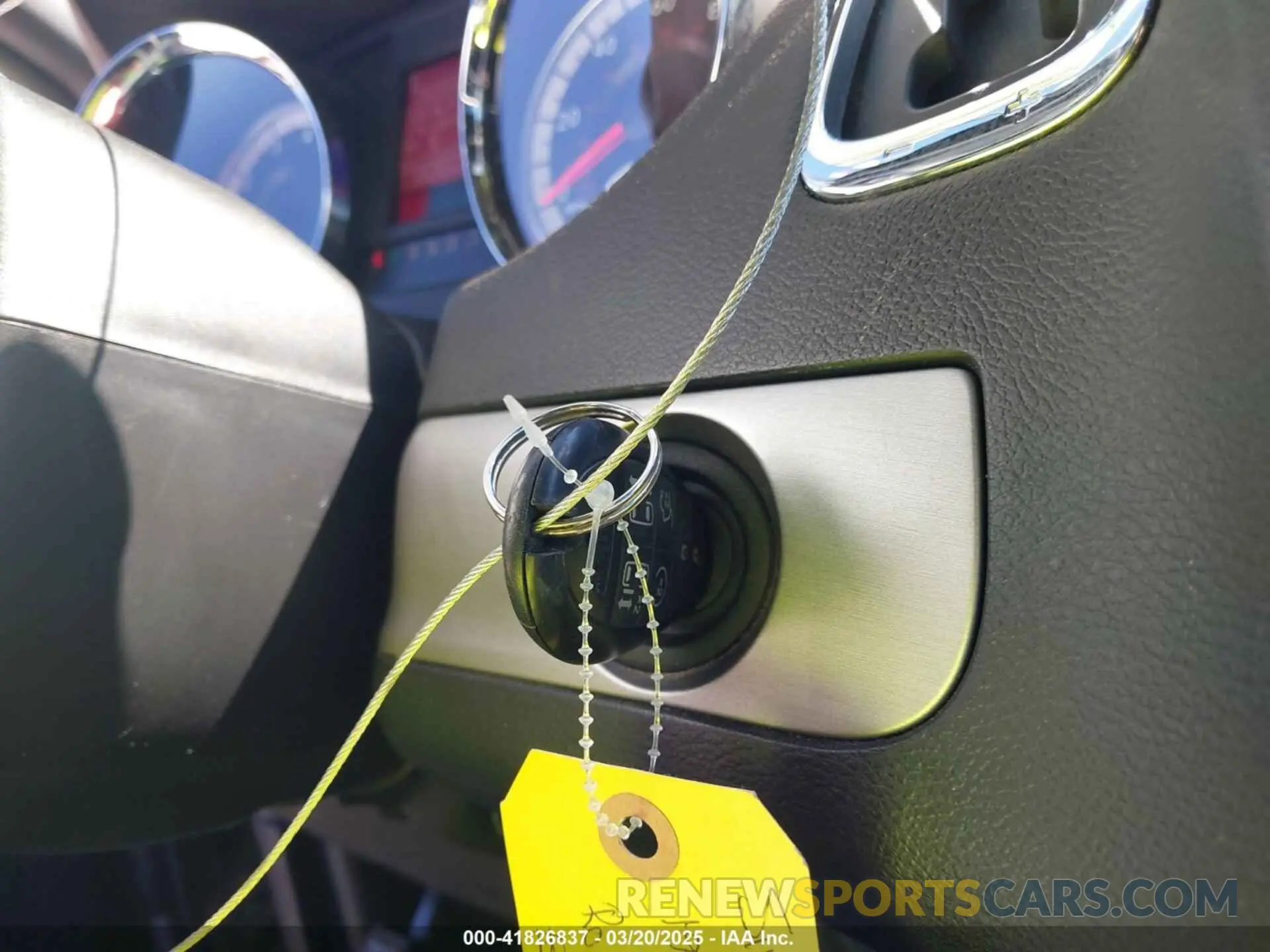 11 Photograph of a damaged car 2C4RDGEG2KR760353 DODGE GRAND CARAVAN 2019