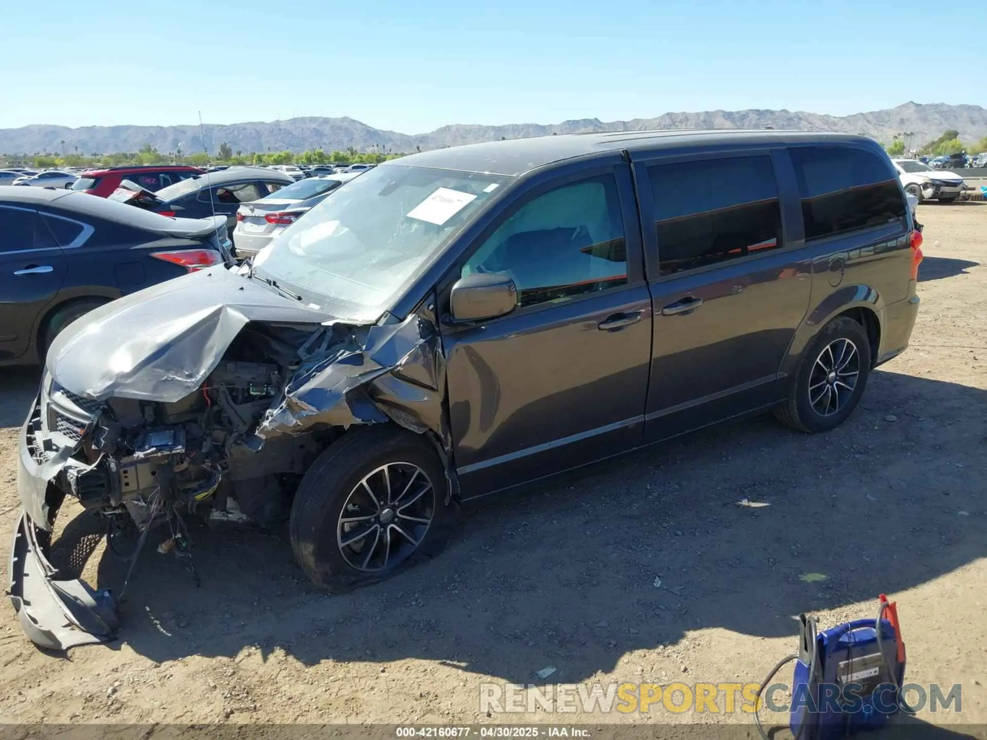2 Photograph of a damaged car 2C4RDGEG3KR533947 DODGE GRAND CARAVAN 2019