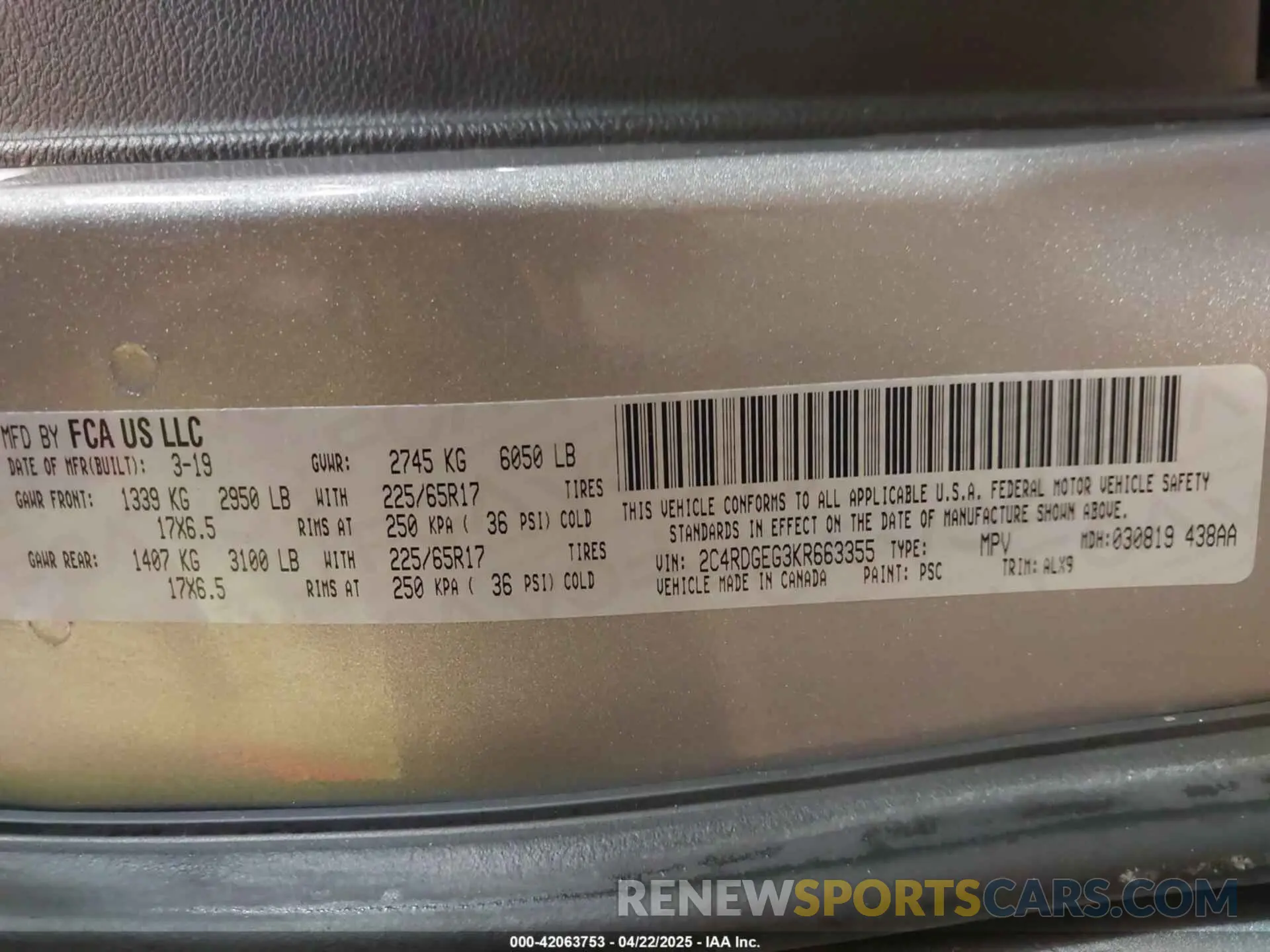 9 Photograph of a damaged car 2C4RDGEG3KR663355 DODGE GRAND CARAVAN 2019