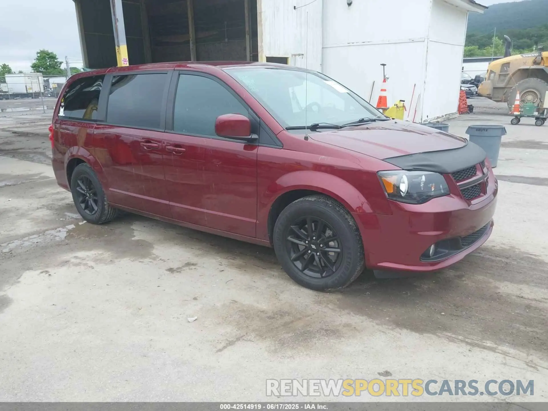 1 Photograph of a damaged car 2C4RDGEG3KR711503 DODGE GRAND CARAVAN 2019