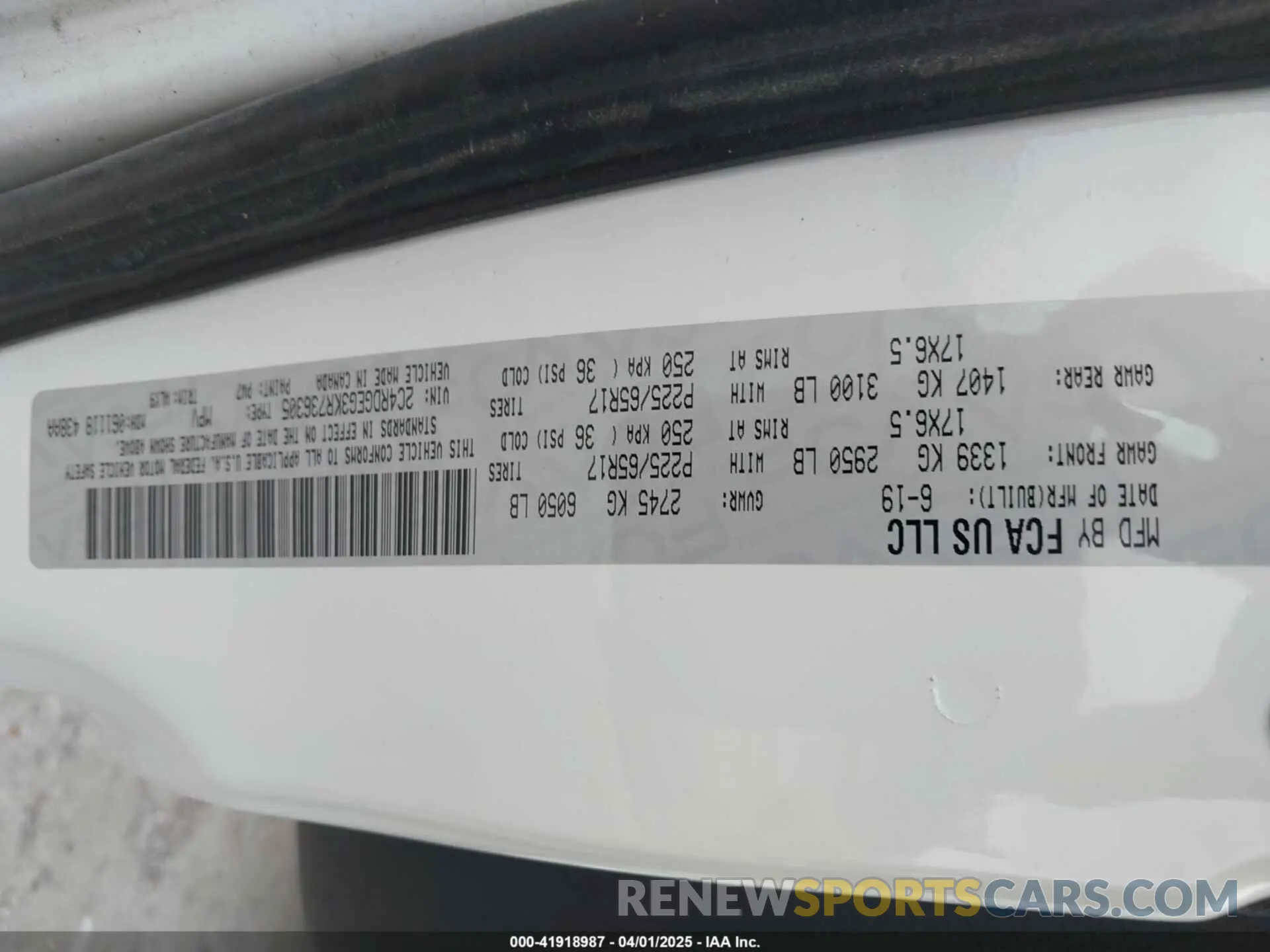 9 Photograph of a damaged car 2C4RDGEG3KR736305 DODGE GRAND CARAVAN 2019