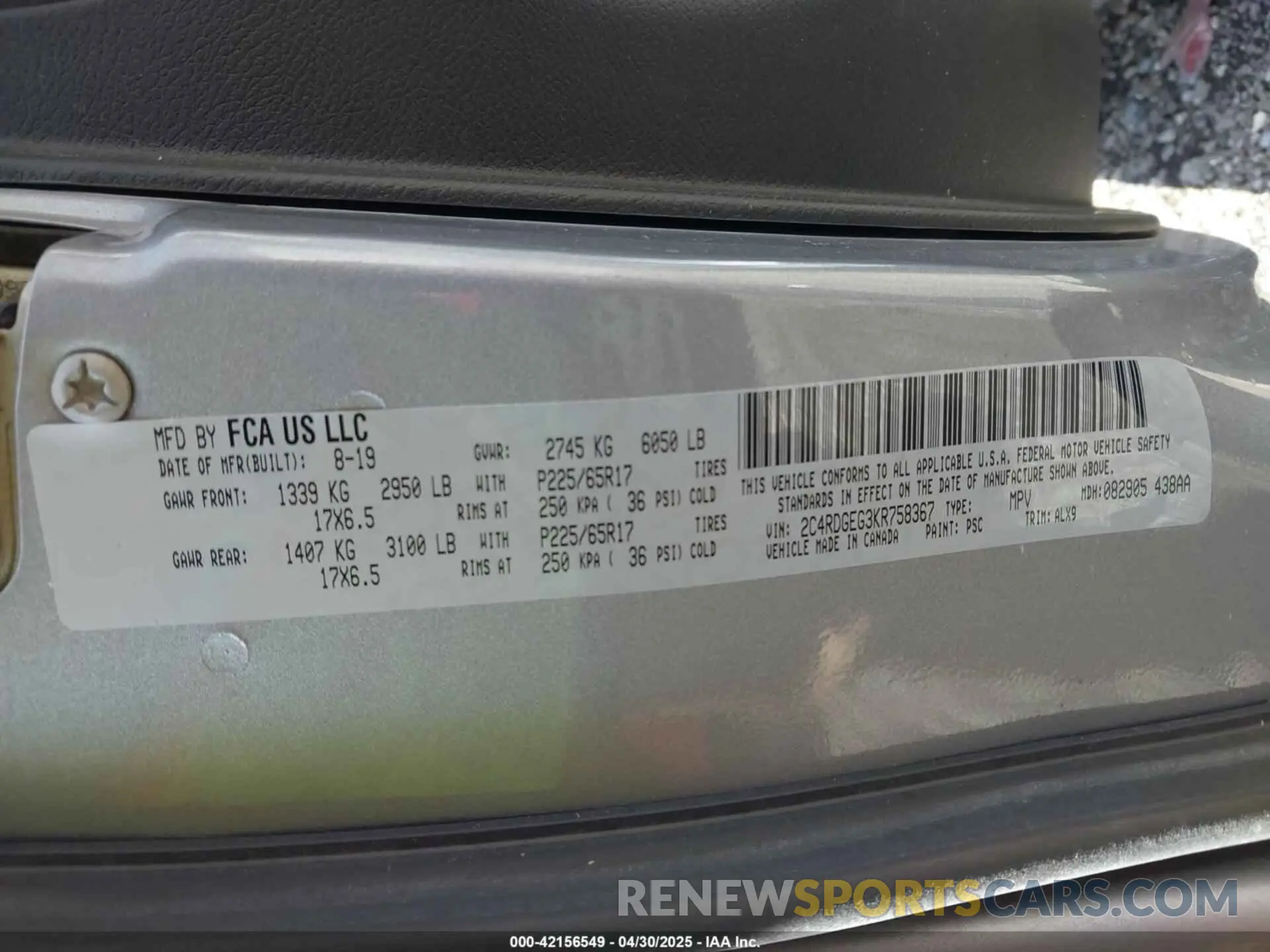 9 Photograph of a damaged car 2C4RDGEG3KR758367 DODGE GRAND CARAVAN 2019