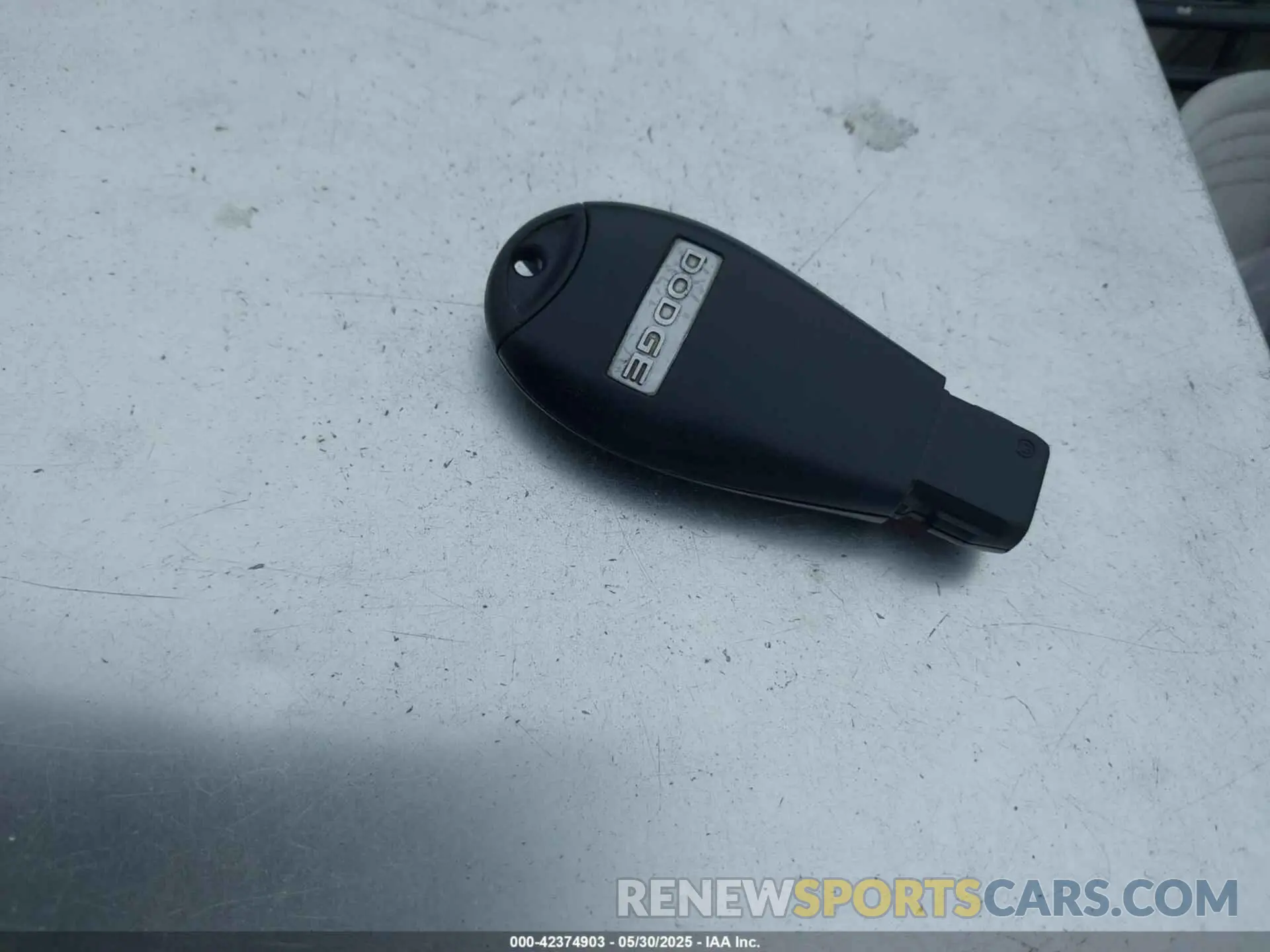 11 Photograph of a damaged car 2C4RDGEG3KR764881 DODGE GRAND CARAVAN 2019