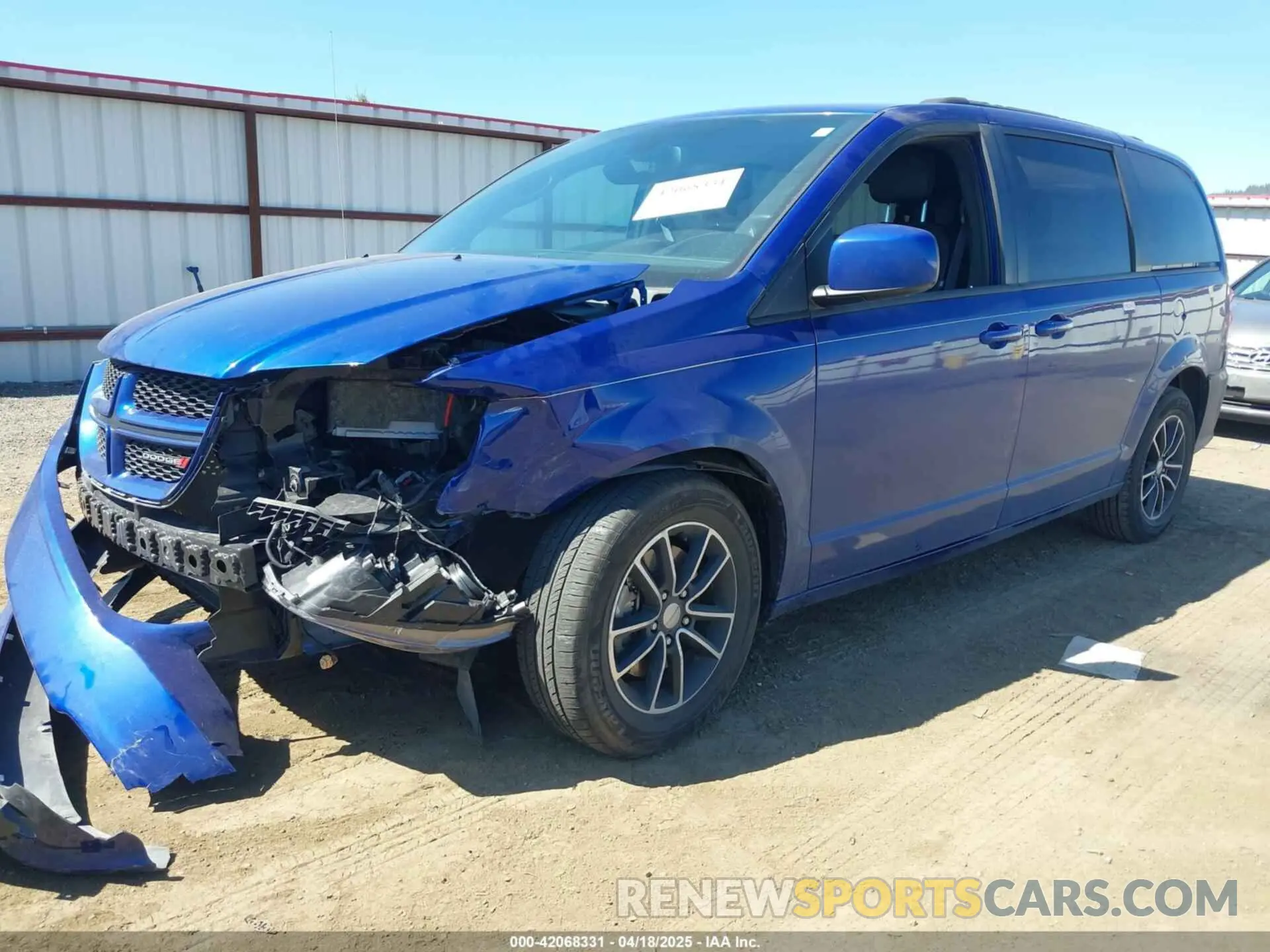 2 Photograph of a damaged car 2C4RDGEG4KR621924 DODGE GRAND CARAVAN 2019