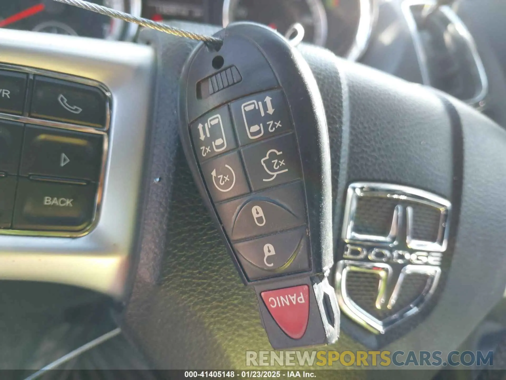 11 Photograph of a damaged car 2C4RDGEG4KR640425 DODGE GRAND CARAVAN 2019