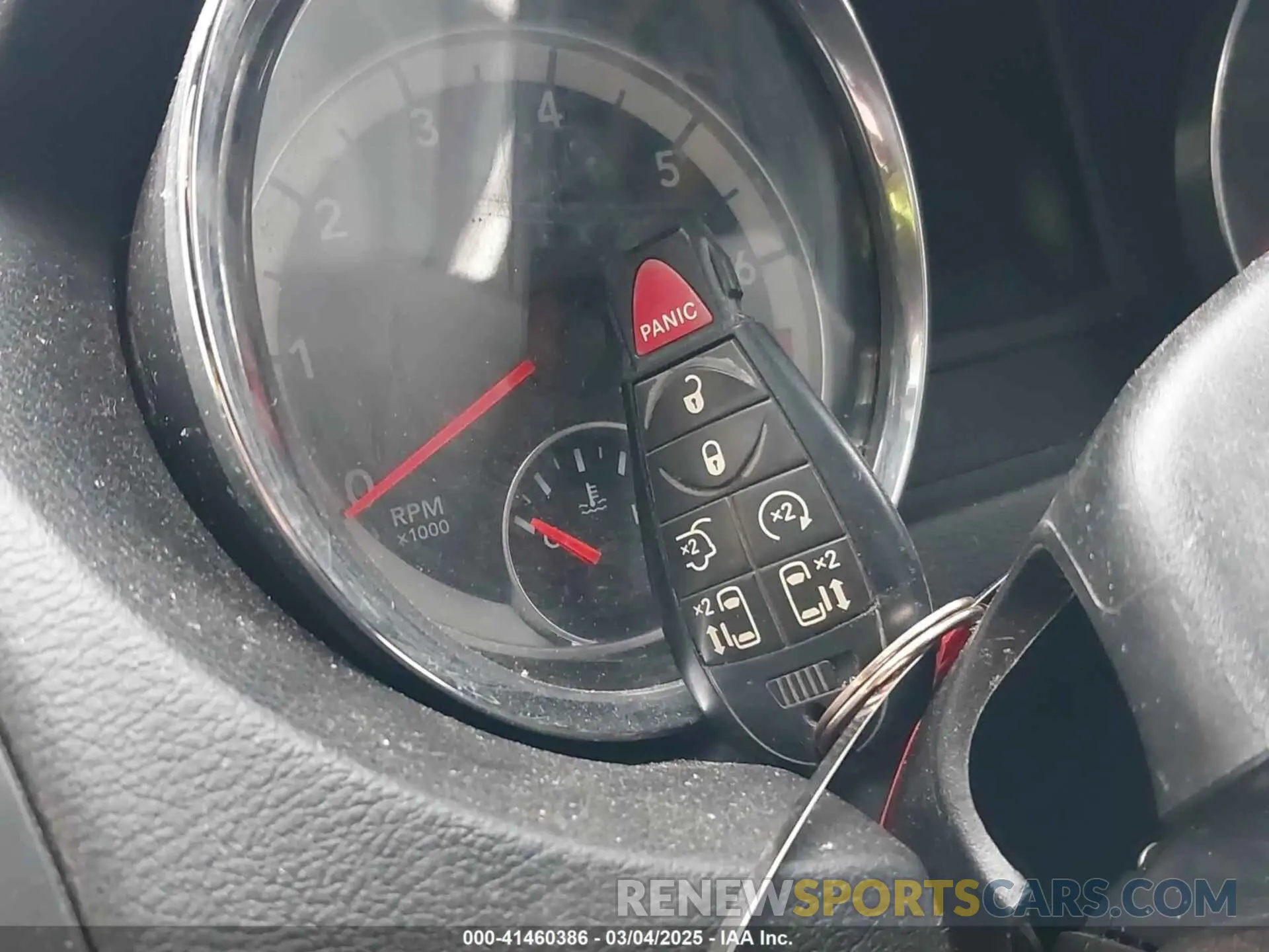 11 Photograph of a damaged car 2C4RDGEG6KR735052 DODGE GRAND CARAVAN 2019