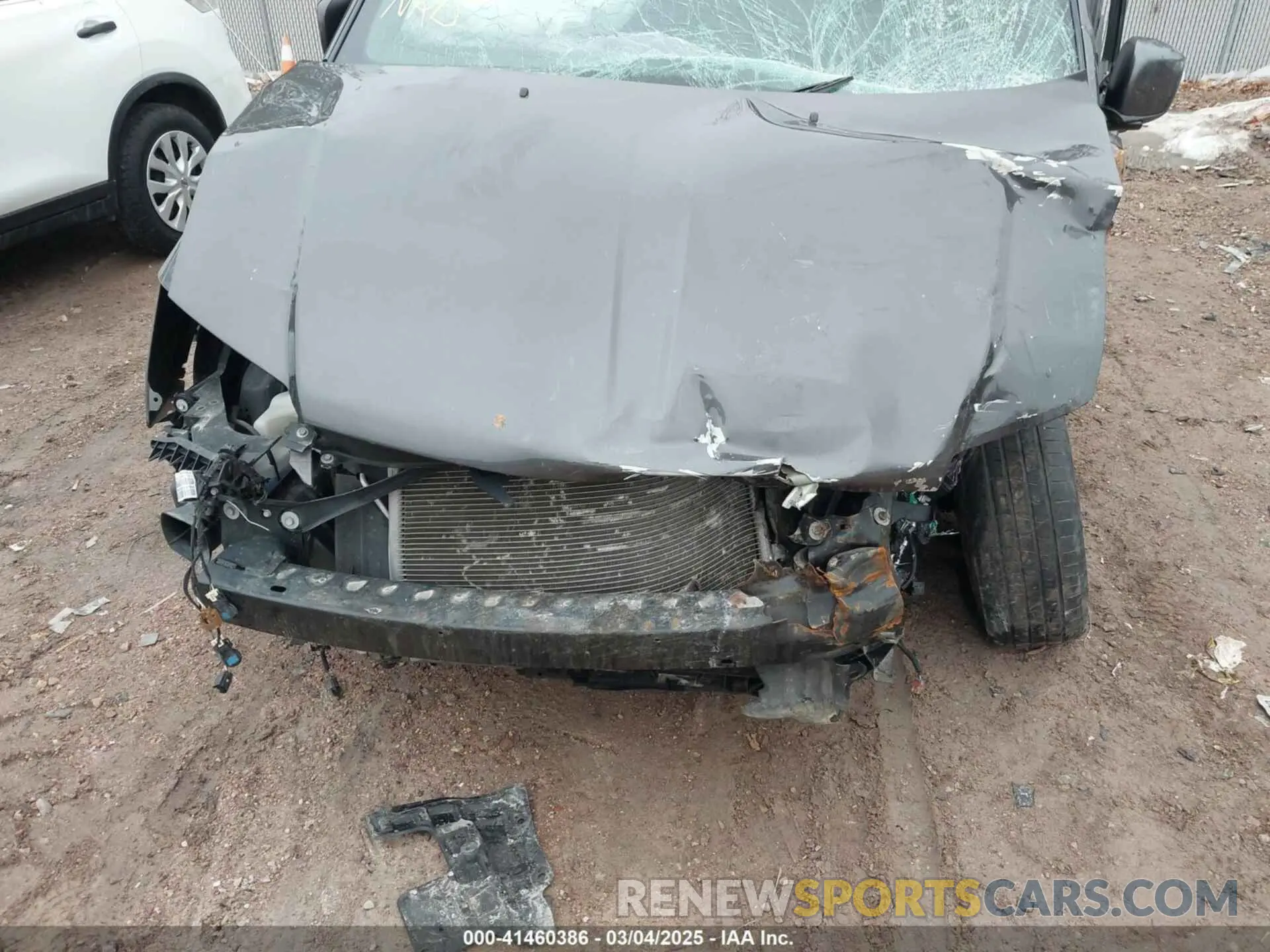 6 Photograph of a damaged car 2C4RDGEG6KR735052 DODGE GRAND CARAVAN 2019