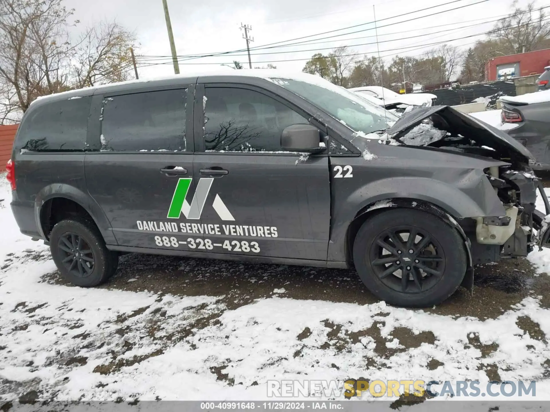 13 Photograph of a damaged car 2C4RDGEG6KR802104 DODGE GRAND CARAVAN 2019