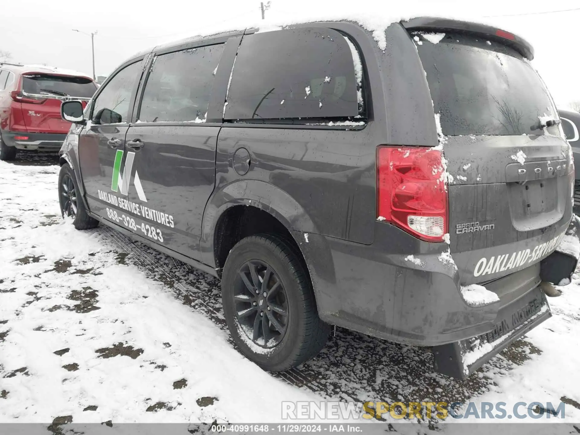 3 Photograph of a damaged car 2C4RDGEG6KR802104 DODGE GRAND CARAVAN 2019