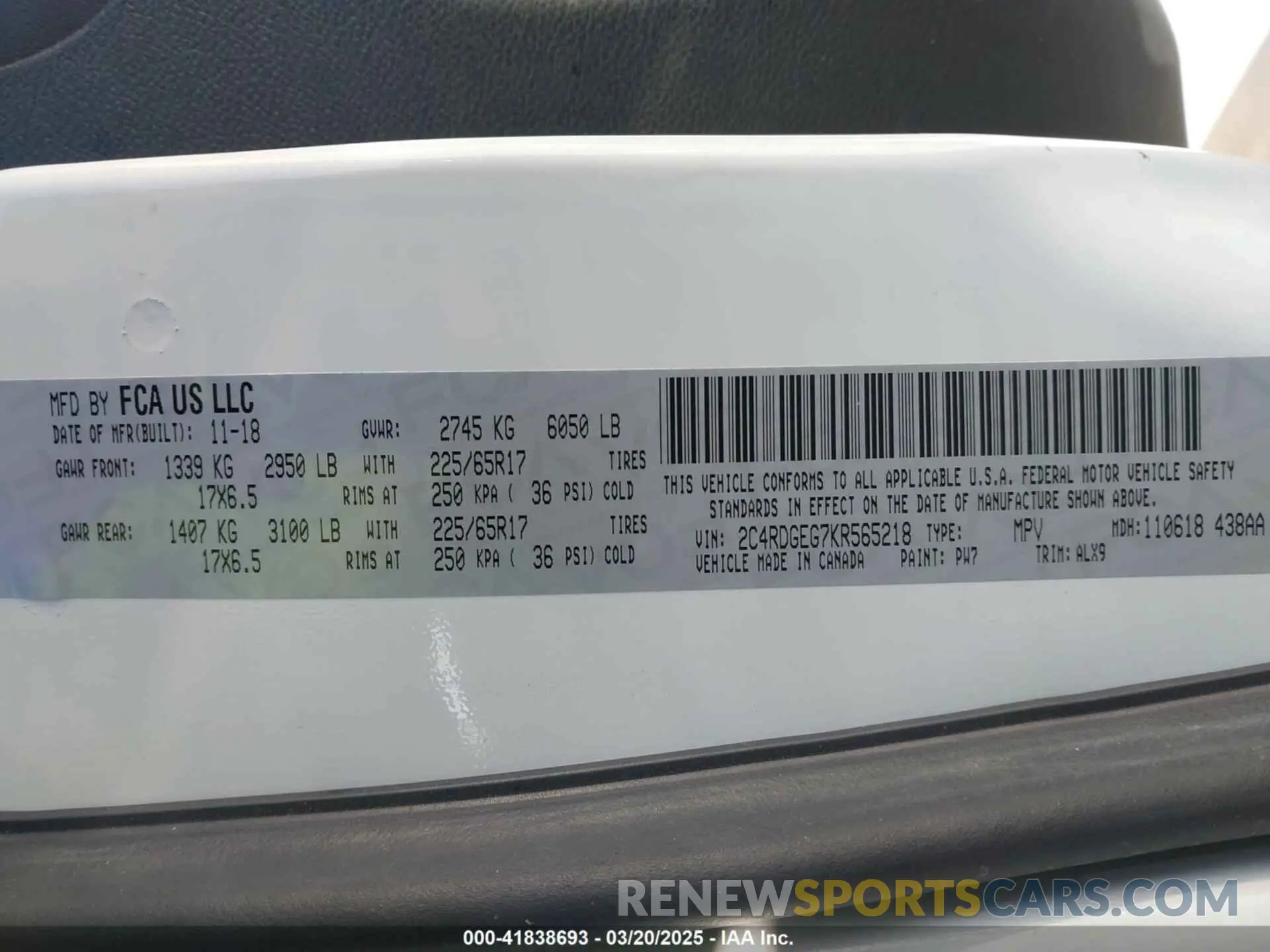 9 Photograph of a damaged car 2C4RDGEG7KR565218 DODGE GRAND CARAVAN 2019
