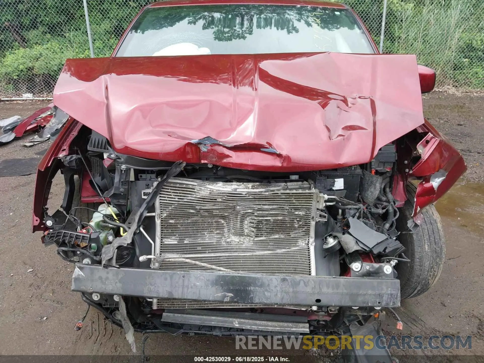 6 Photograph of a damaged car 2C4RDGEG7KR750031 DODGE GRAND CARAVAN 2019