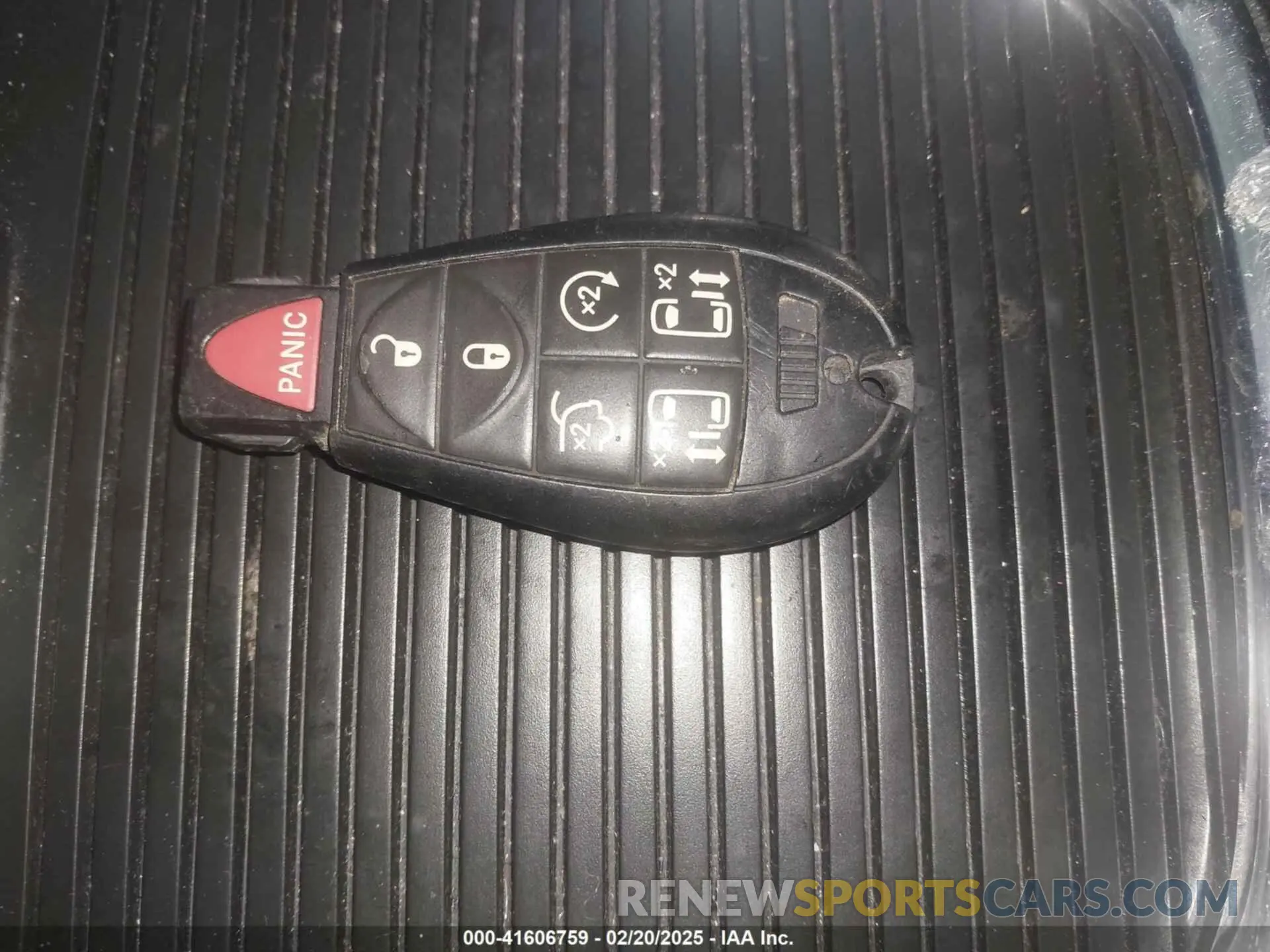 11 Photograph of a damaged car 2C4RDGEG8KR535015 DODGE GRAND CARAVAN 2019
