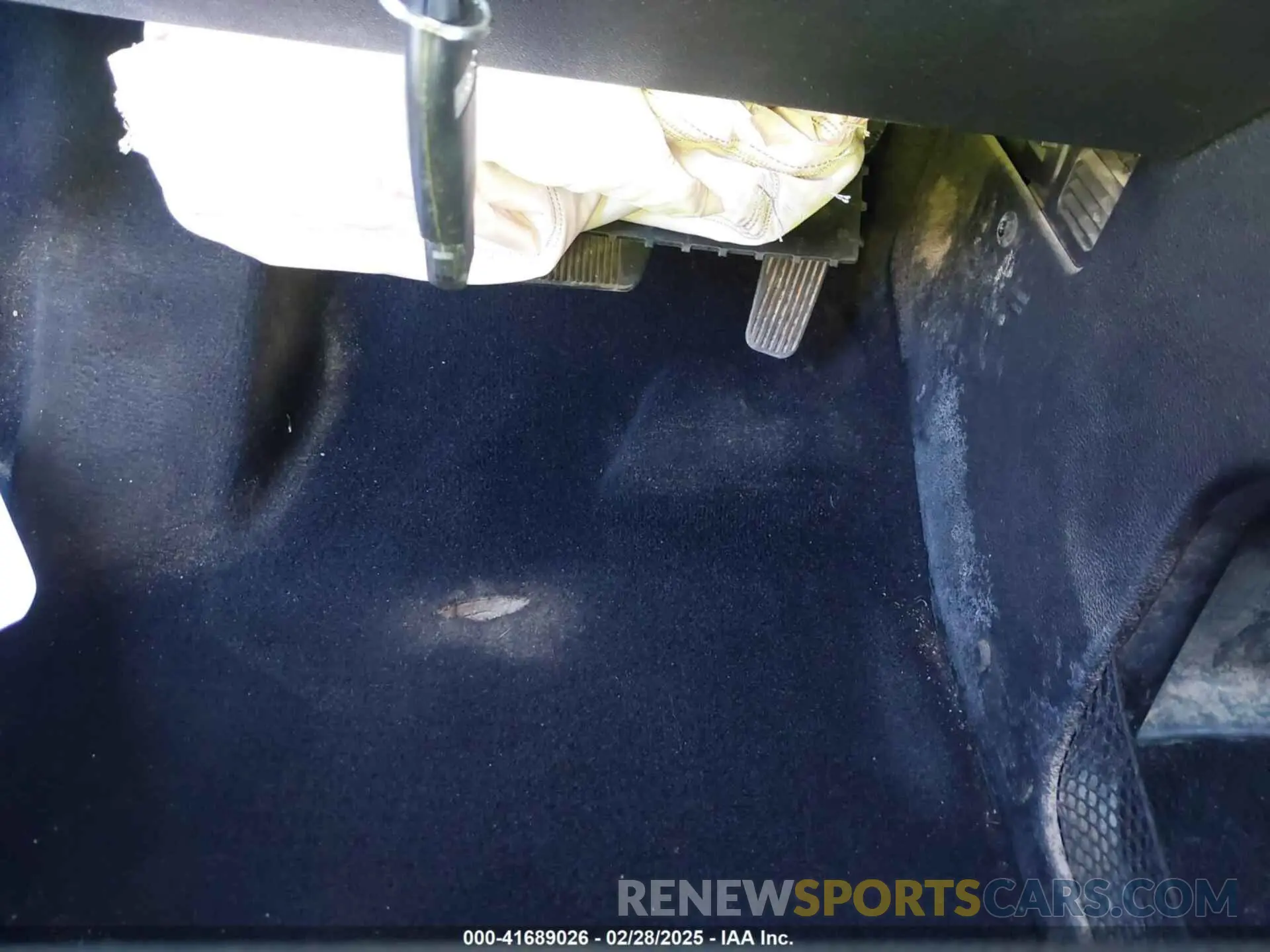 11 Photograph of a damaged car 2C4RDGEG8KR578415 DODGE GRAND CARAVAN 2019