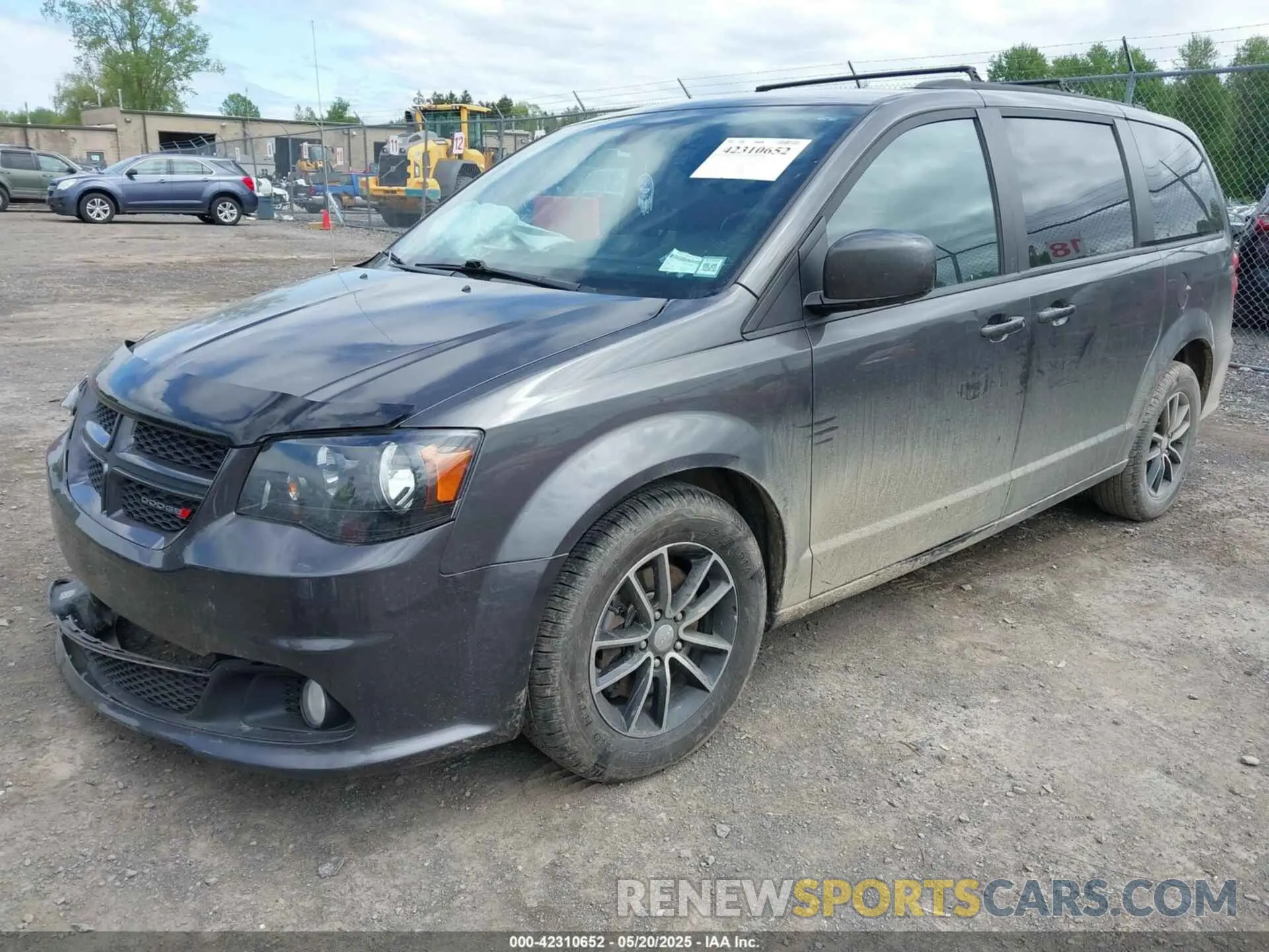 2 Photograph of a damaged car 2C4RDGEG9KR512035 DODGE GRAND CARAVAN 2019