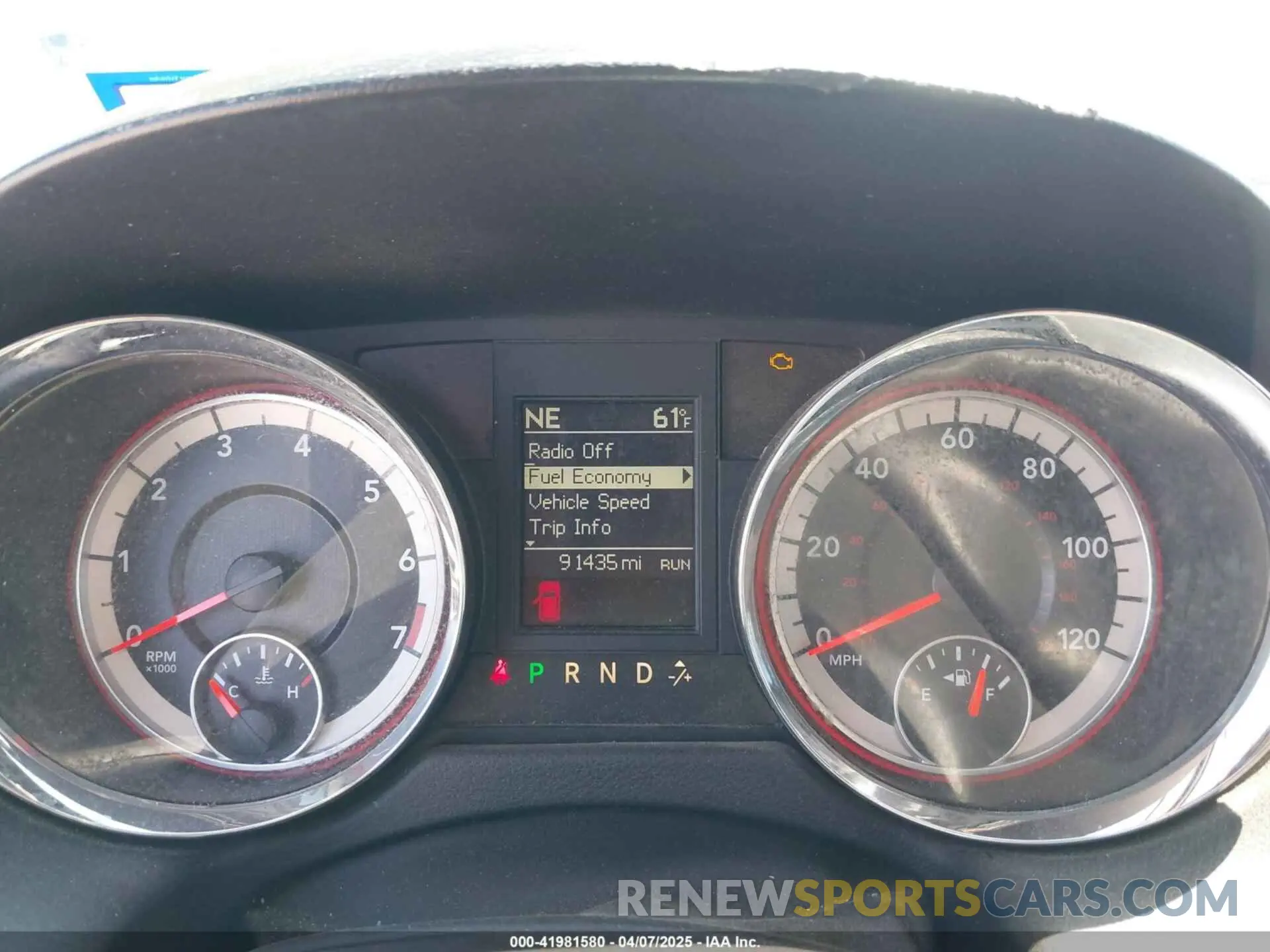 7 Photograph of a damaged car 2C4RDGEG9KR663280 DODGE GRAND CARAVAN 2019