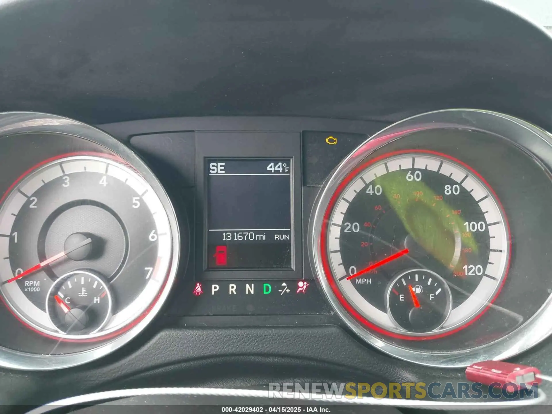 7 Photograph of a damaged car 2C4RDGEG9KR717919 DODGE GRAND CARAVAN 2019